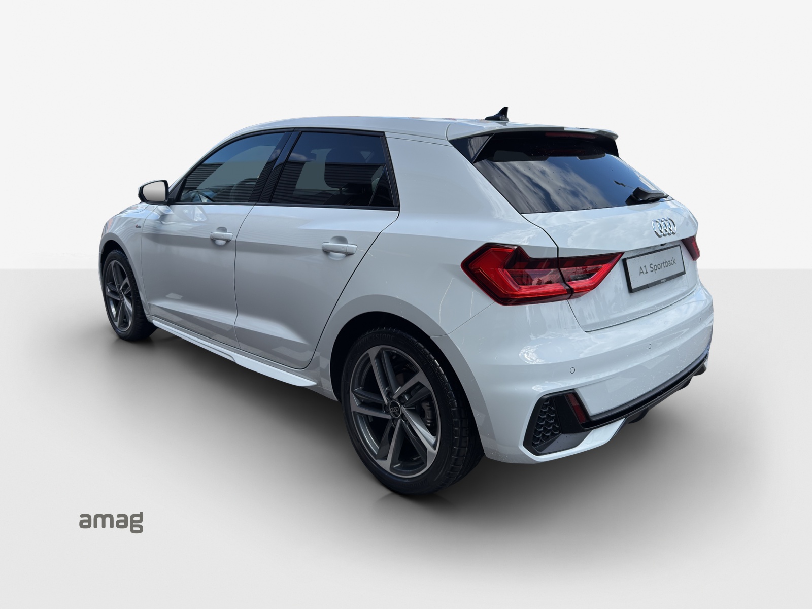 AUDI A1 Sportback 30 TFSI S Line Attraction-showroom-element-2