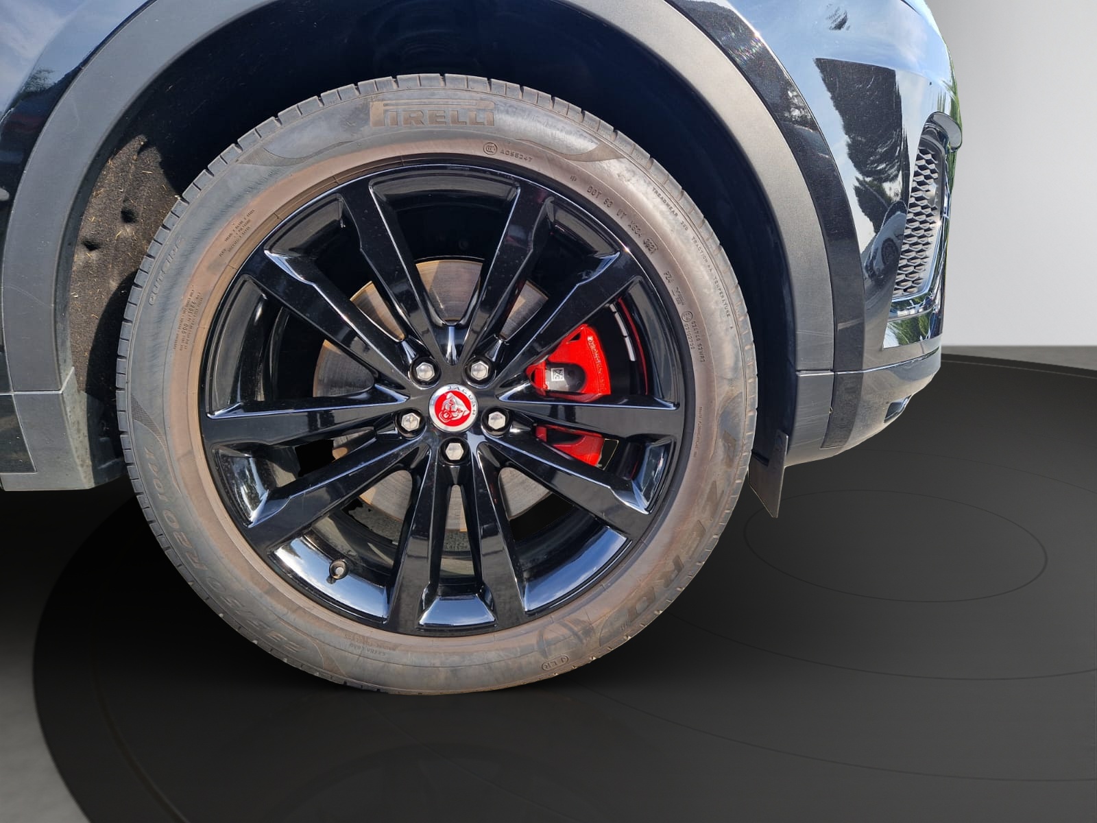 Image JAGUAR E-PACE E-Pace 1.5 P300e R-Dynamic AWD SE