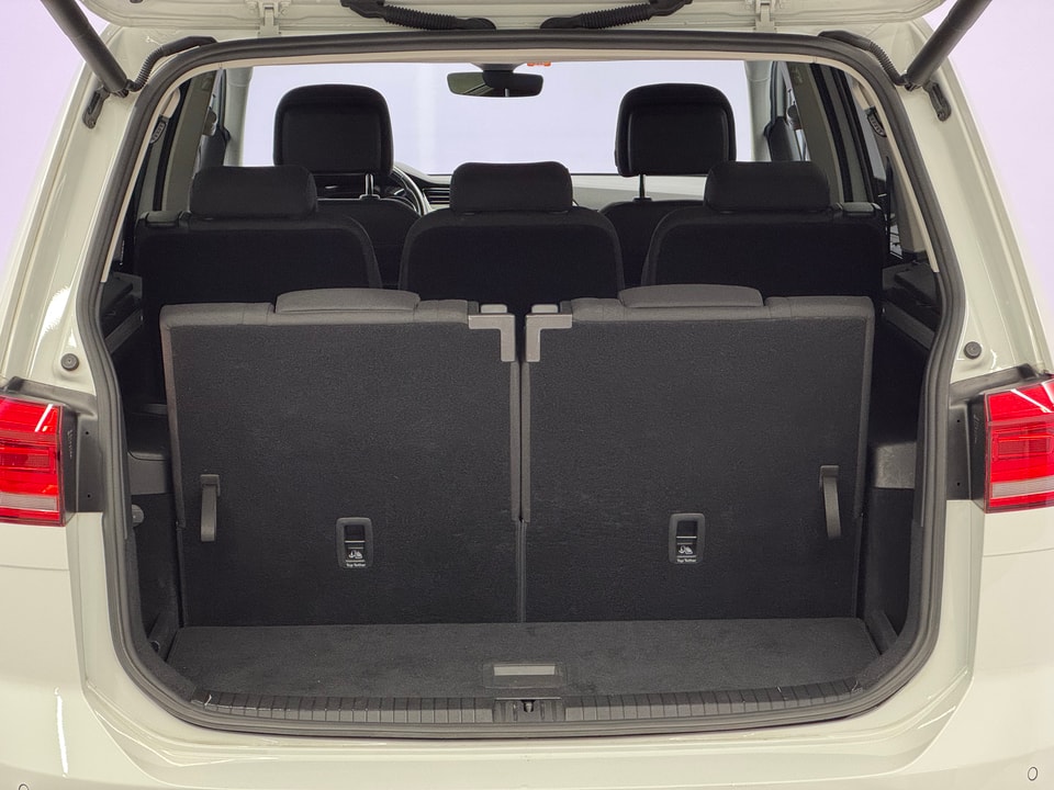 Touran 2.0 TDI SCR Highline DSG