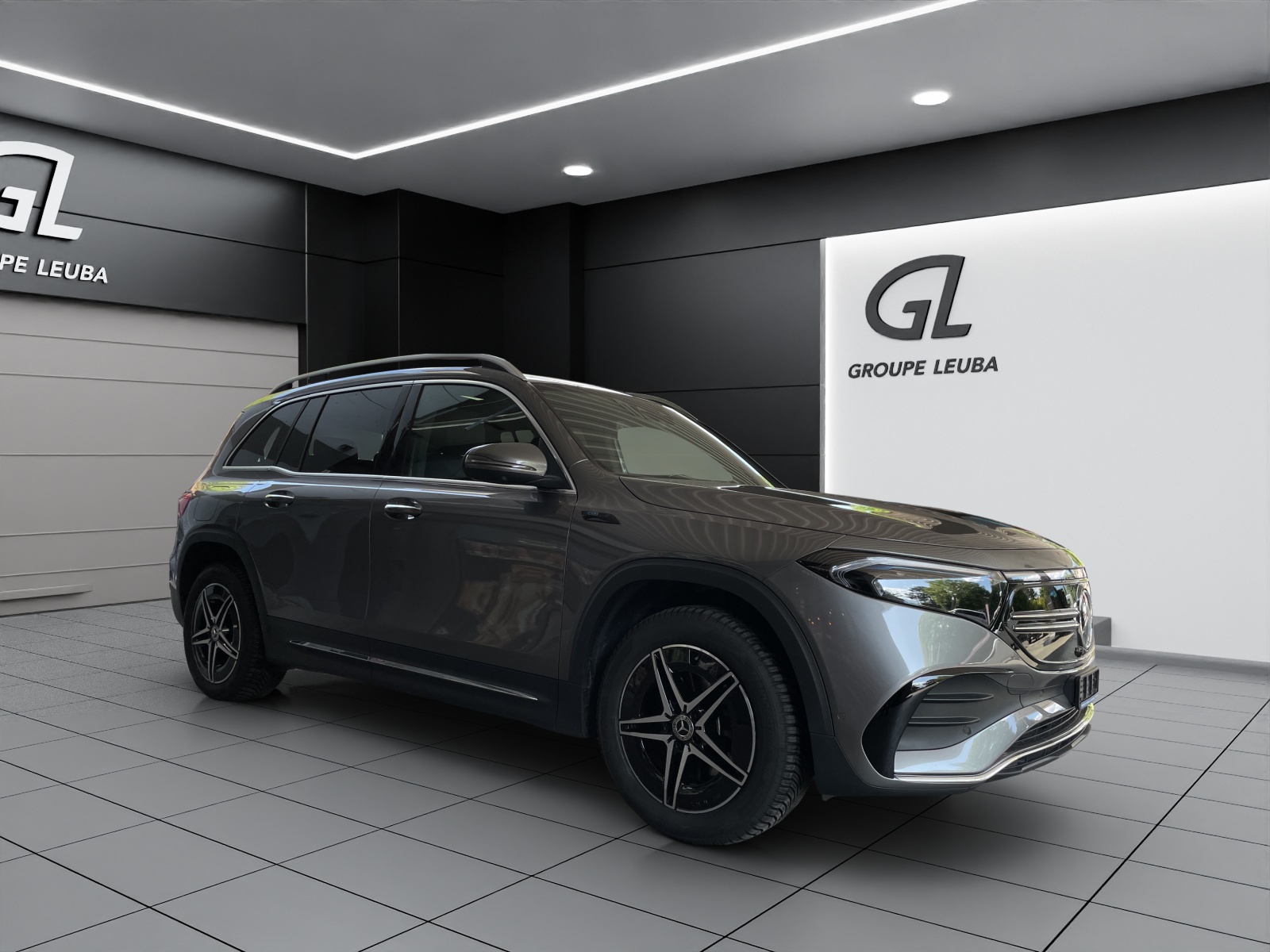 MERCEDES-BENZ EQB 350 AMG Line 4Matic