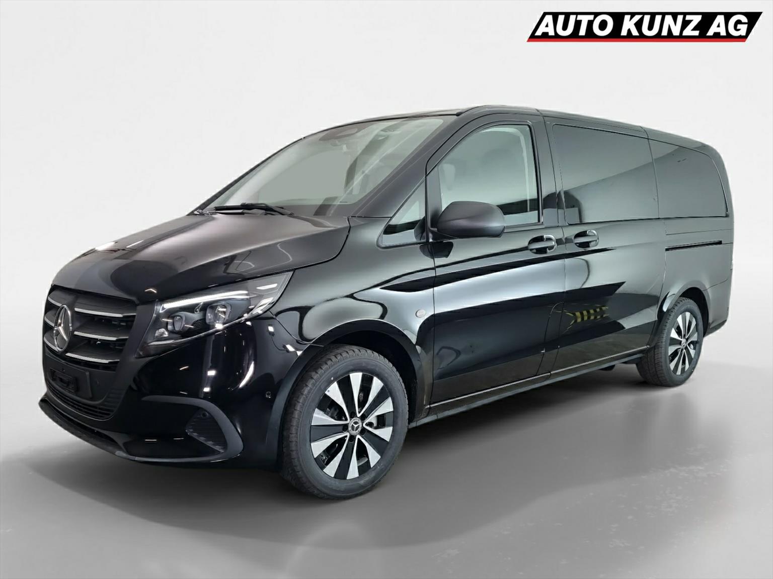 MERCEDES-BENZ VITO 116 CDi NEW 9 Plätzer Lang Select Tourer G-Tr