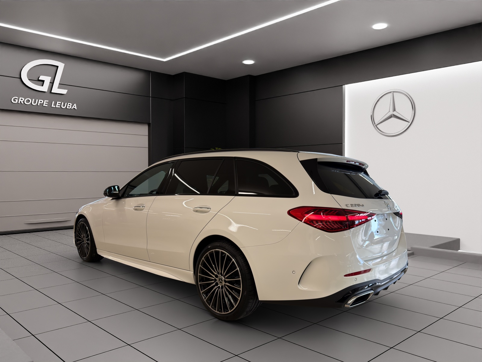 Image MERCEDES-BENZ C-220 C 220 d T 4 Matic Swiss Star