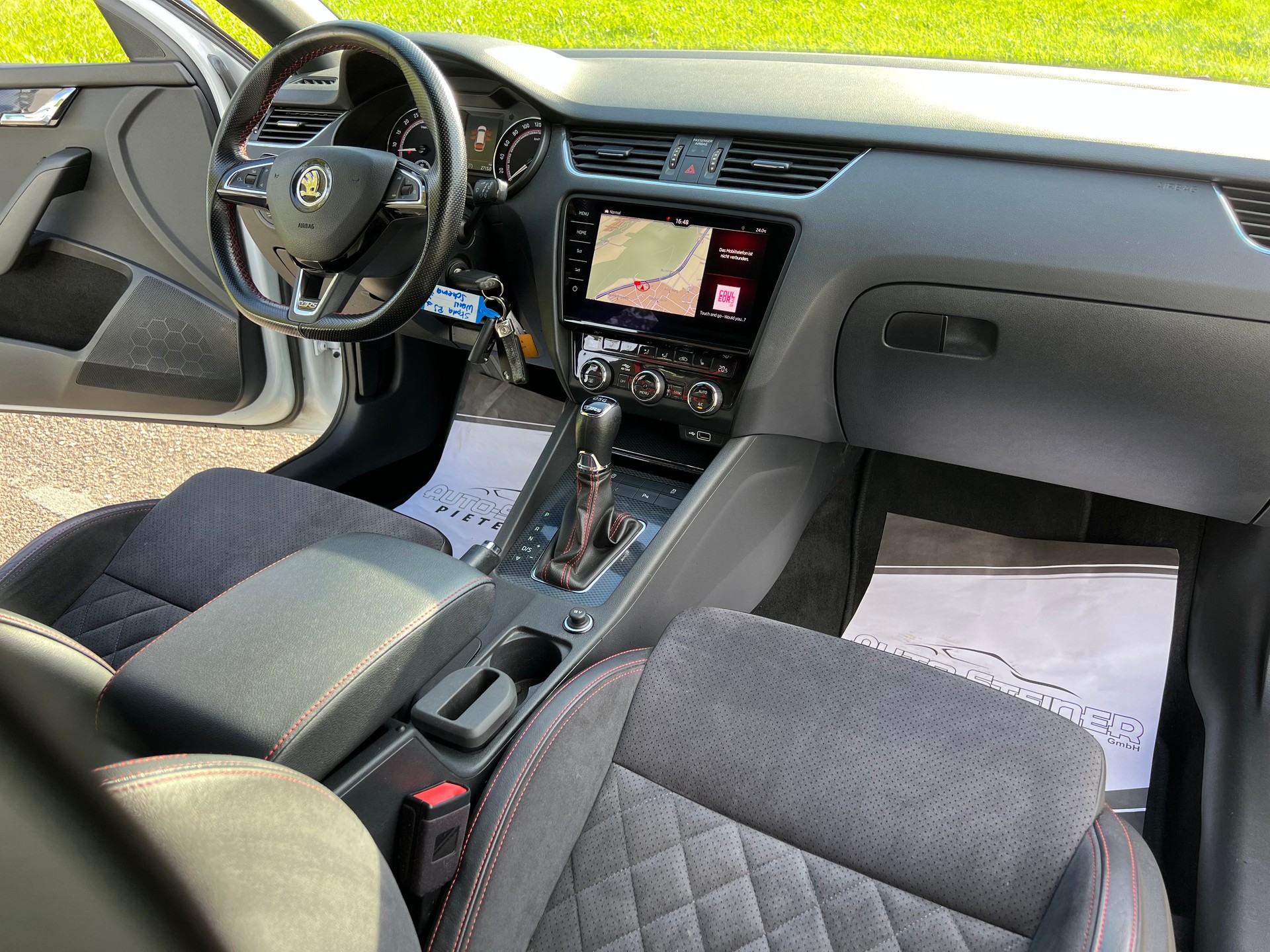 SKODA "RS" OCTAVIA KOMBI 2.0 TDI "RS 4x4" DSG. DIESEL-showroom-element-3