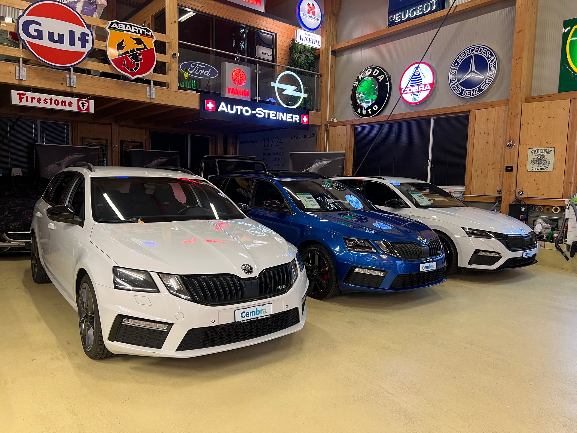 SKODA "RS" OCTAVIA KOMBI 2.0 TDI "RS 4x4" DSG. DIESEL-showroom-element-1