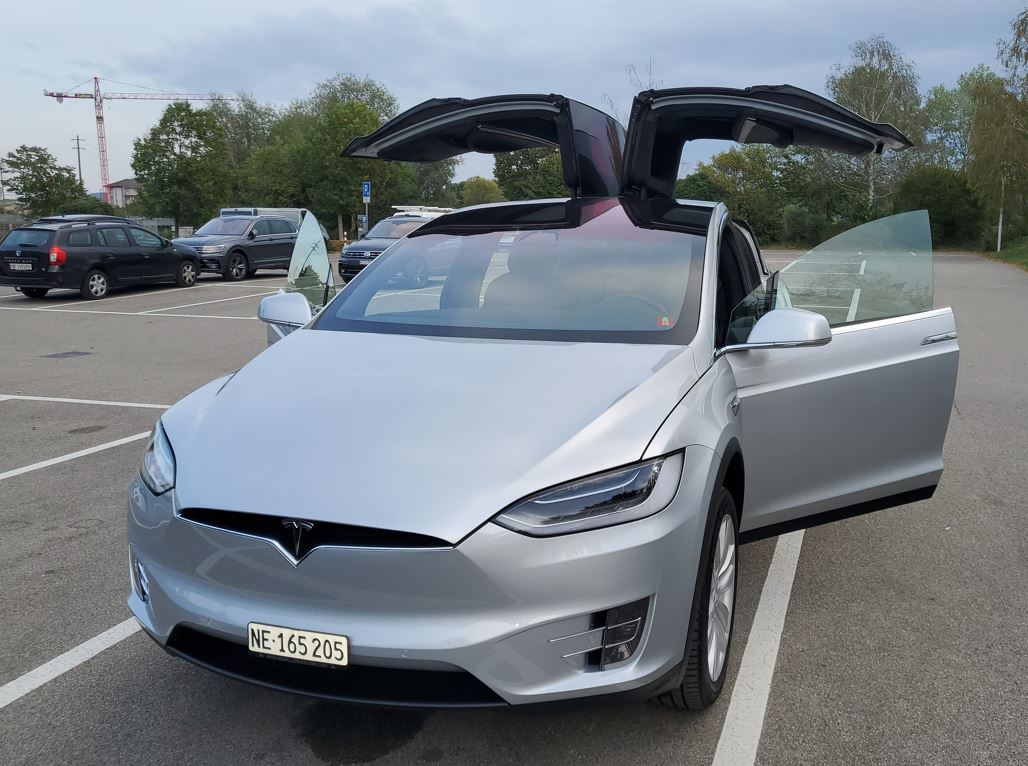 TESLA Model X 100 D