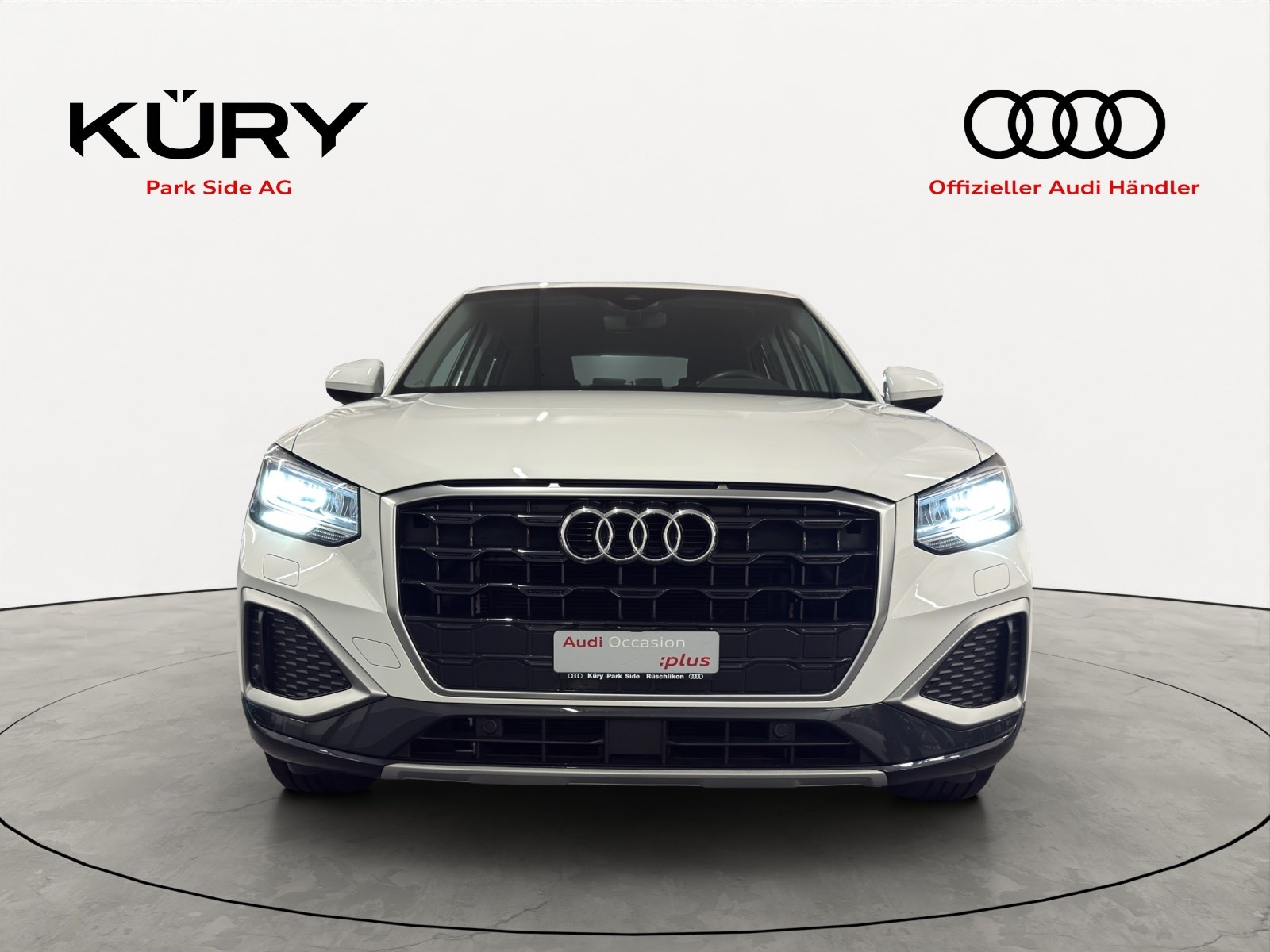 AUDI Q2 35 TFSI advanced S-tronic-showroom-element-1
