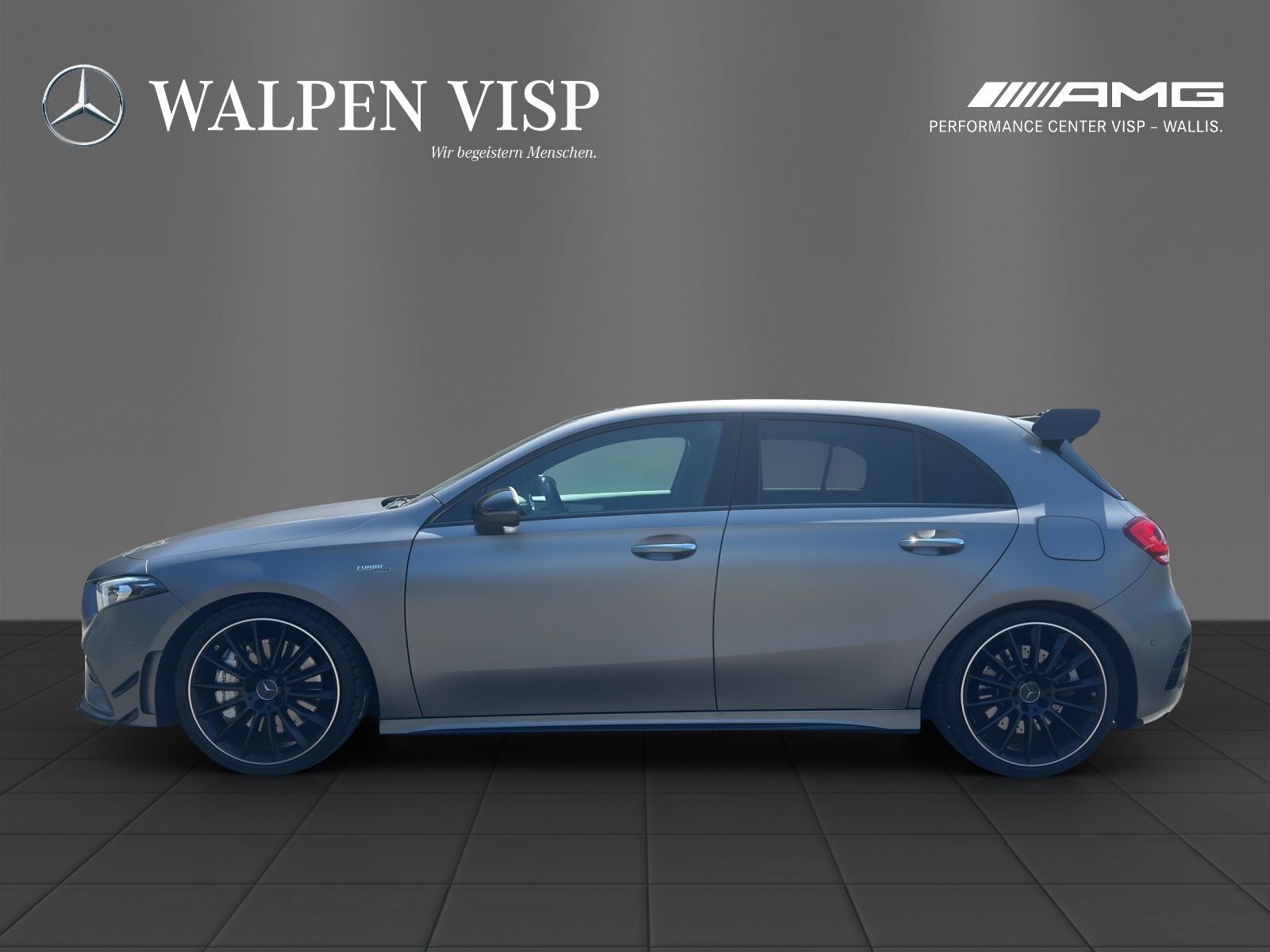 MERCEDES-BENZ A 35 AMG 4Matic Speedshift-showroom-element-2