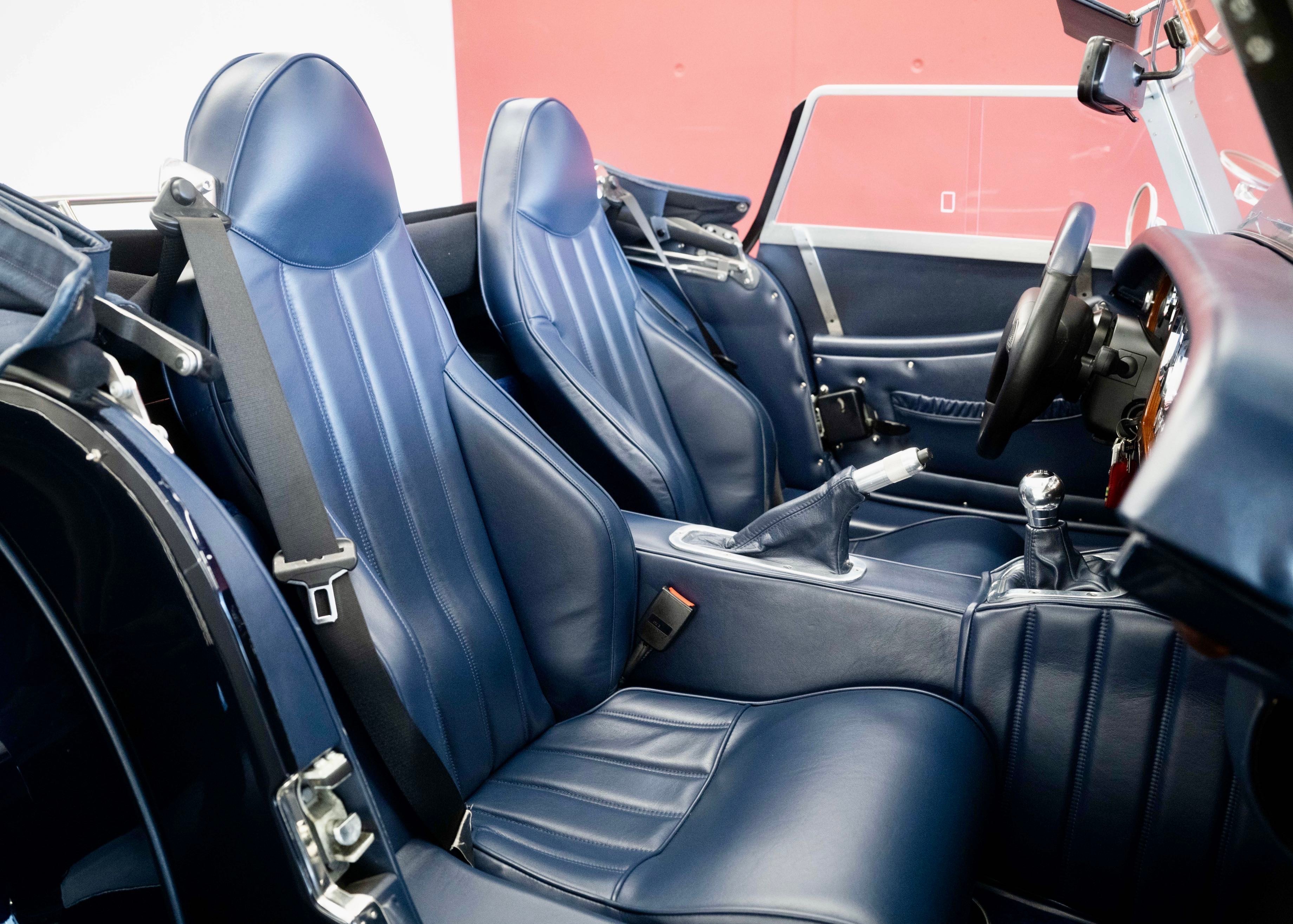 Image MORGAN PLUS-8 Plus 8 4.8 V8 Manual transmission (1 of 70)