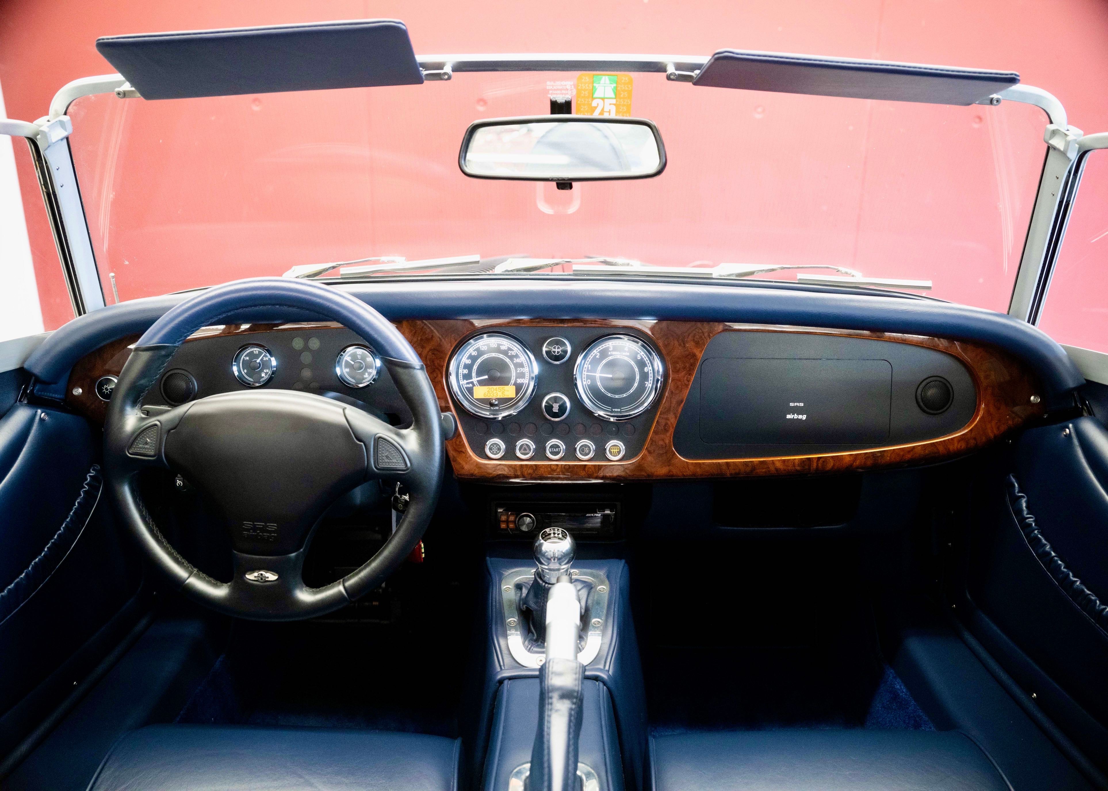 Image MORGAN PLUS-8 Plus 8 4.8 V8 Manual transmission (1 of 70)