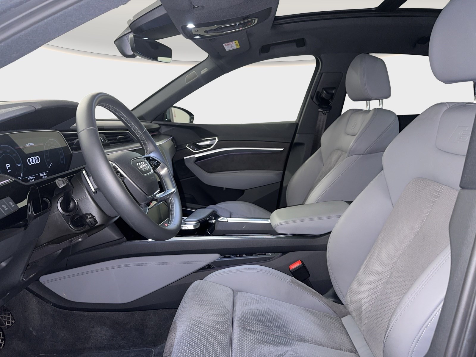 AUDI e-tron 50 Sportback S Line quattro-showroom-element-1