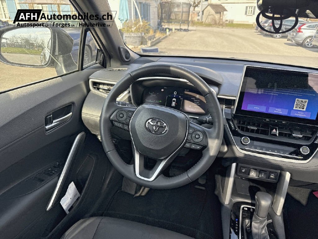 TOYOTA Corolla Cross 2.0 HSD Premium-showroom-element-2