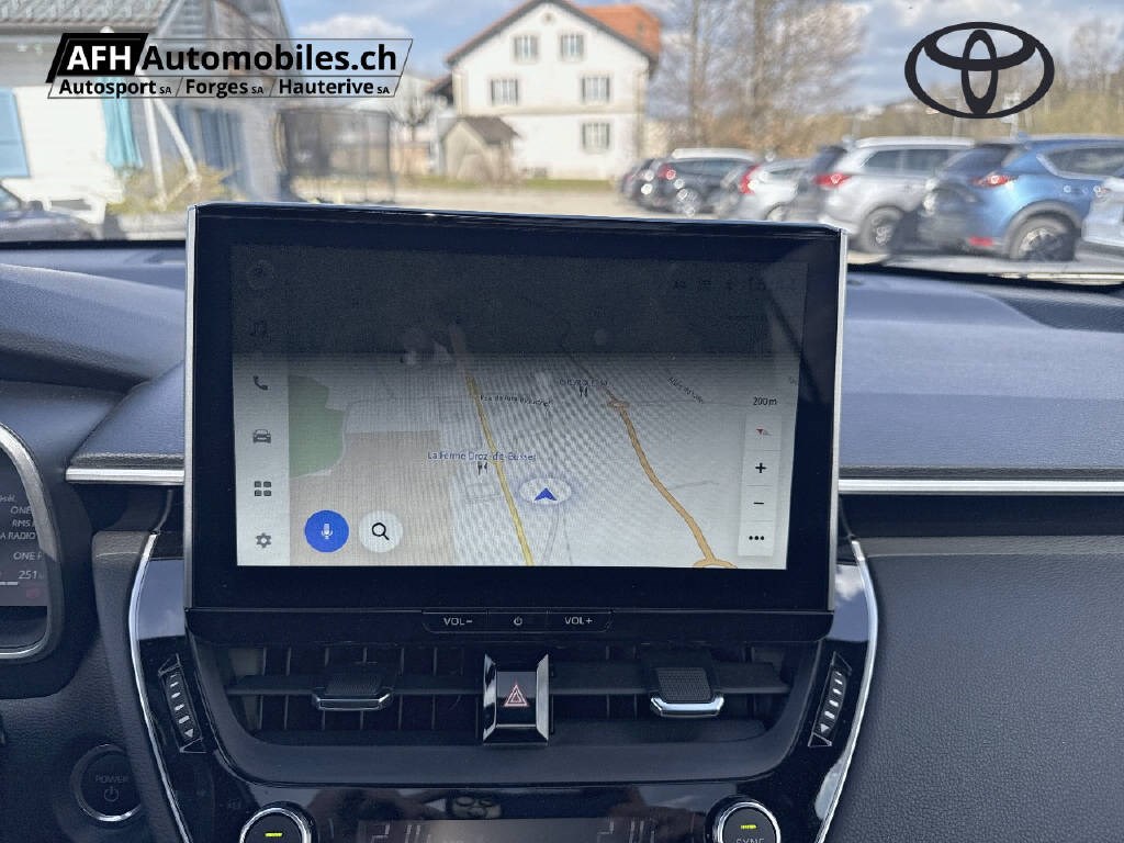 TOYOTA Corolla Cross 2.0 HSD Premium-image-4