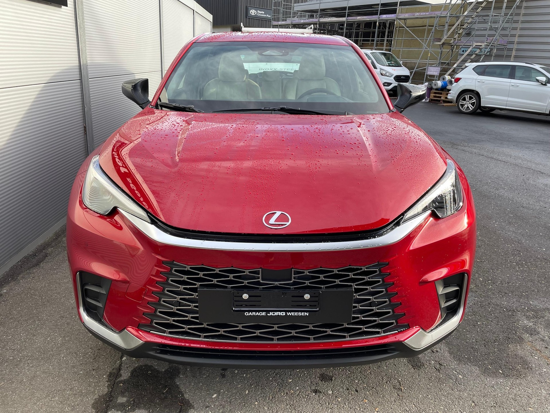 LEXUS LBX 1.5 Hybrid Elegant AWD-image-1