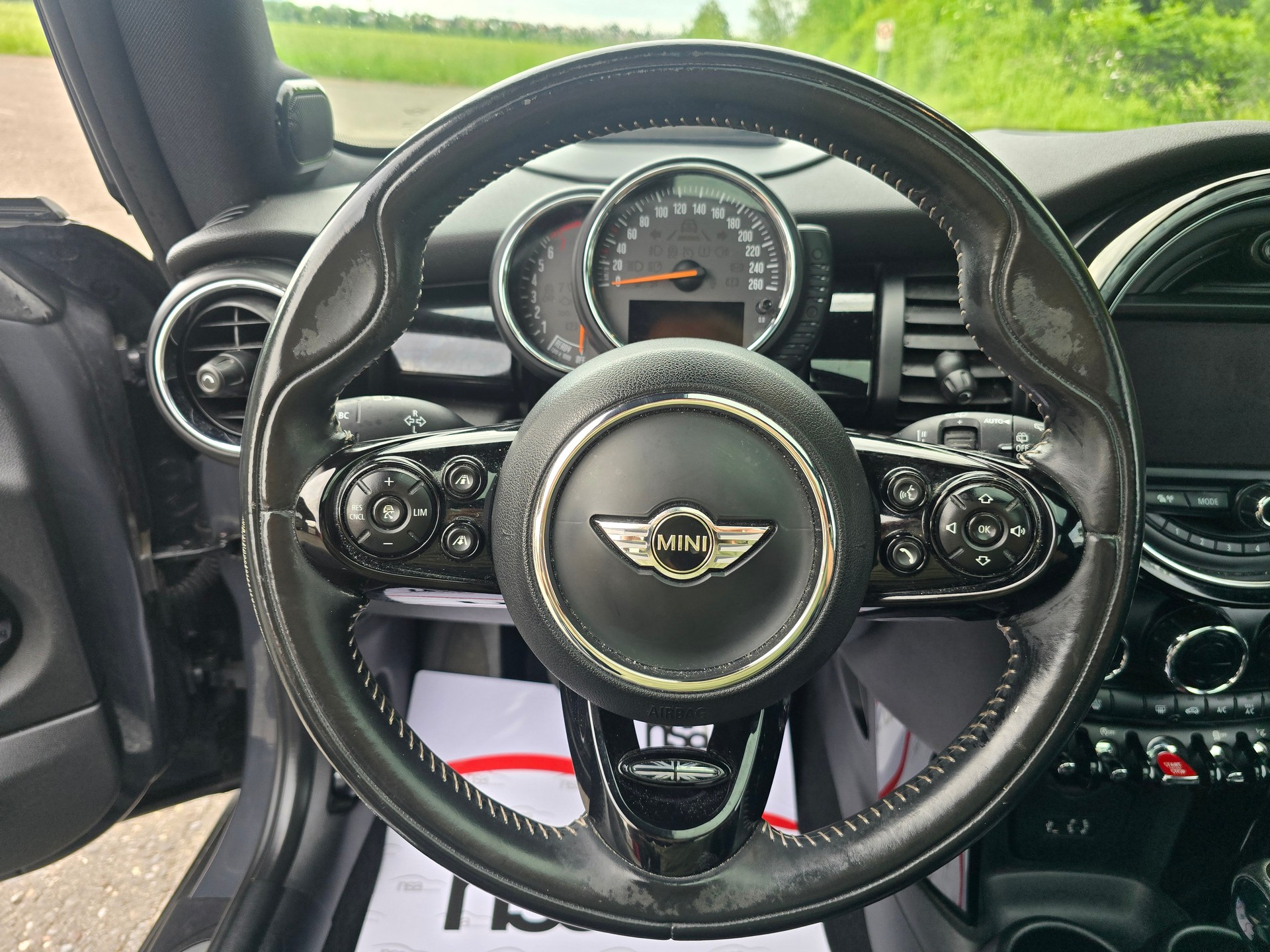 MINI Cooper S-image-17