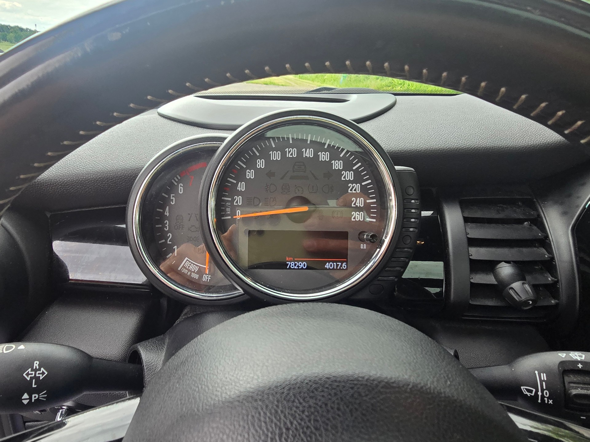MINI Cooper S-image-18