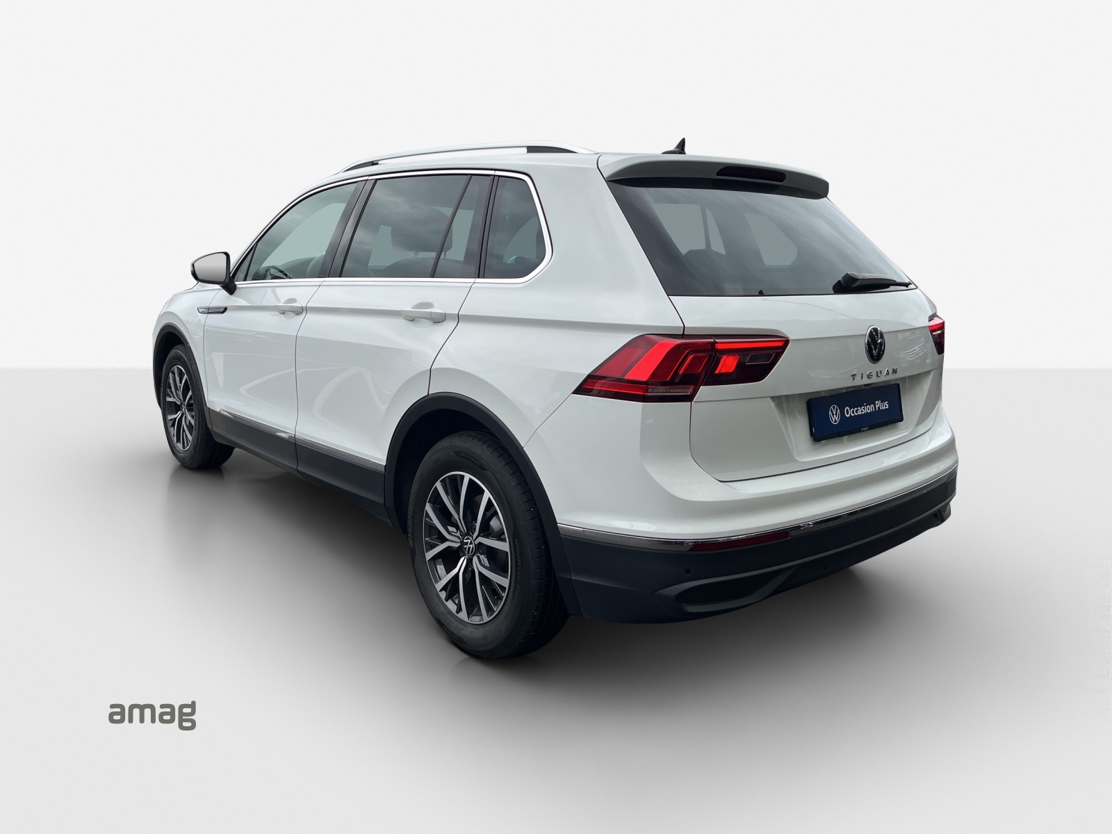 VW Tiguan 1.5TSI Evo Life DSG-showroom-element-2
