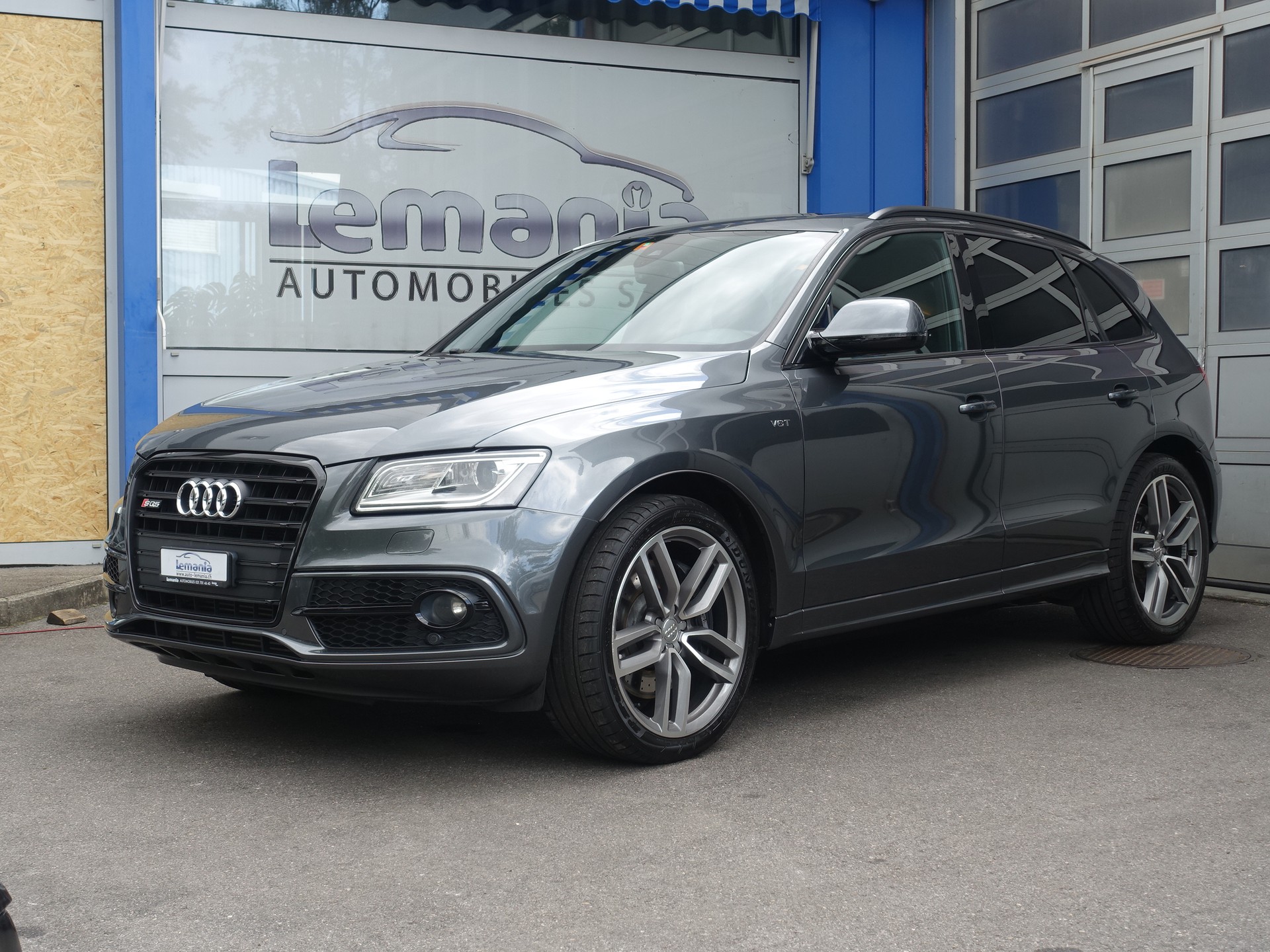 AUDI SQ5 3.0 TDI quattro tiptronic-showroom-element-1