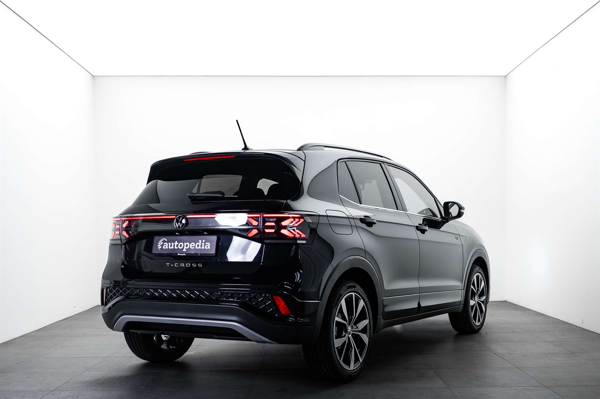 VW T-Cross 1.0 TSI EVO R-Line DSG -38%-showroom-element-2