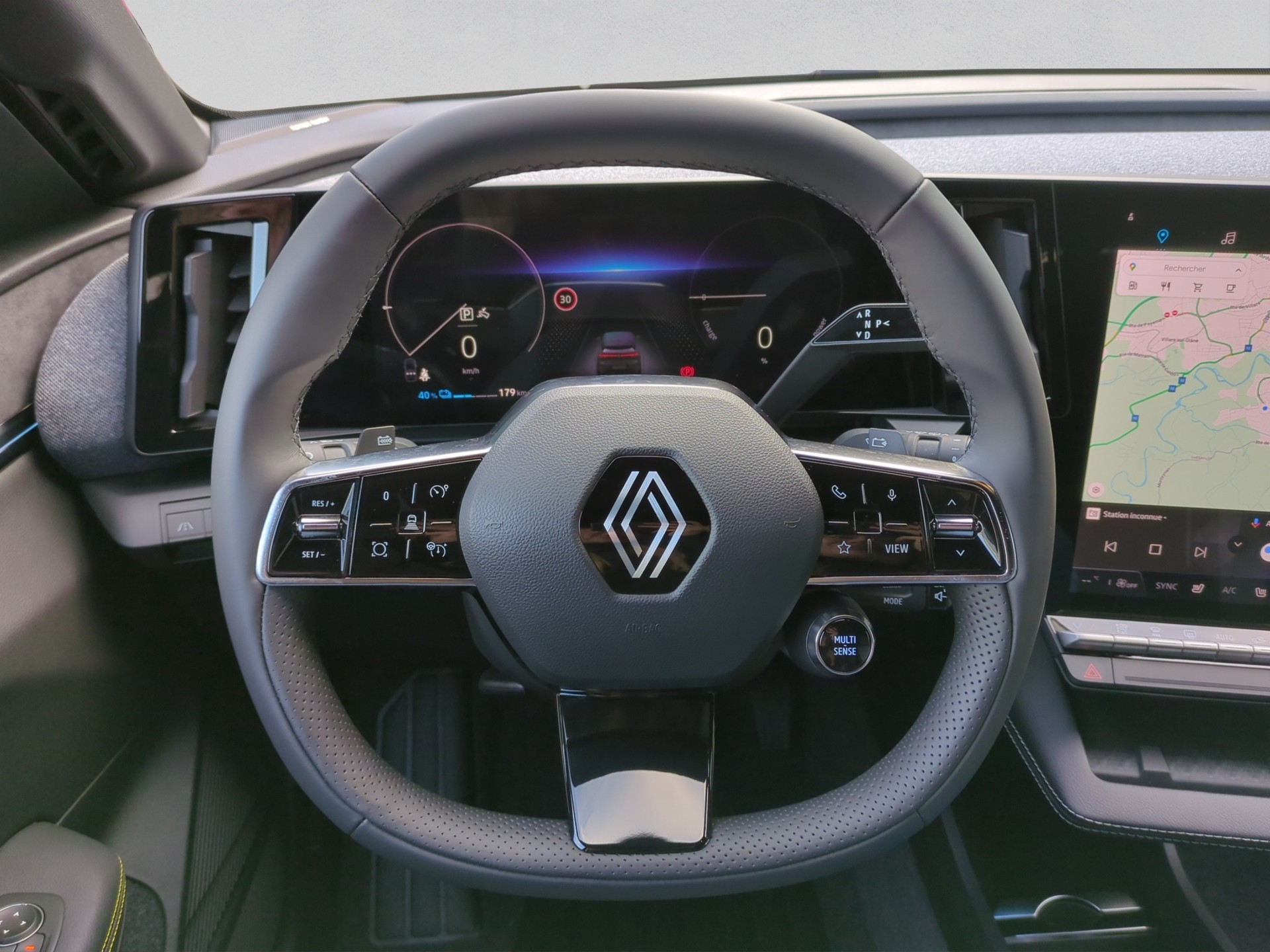 RENAULT Mégane E-TECH EV60 Techno-image-9