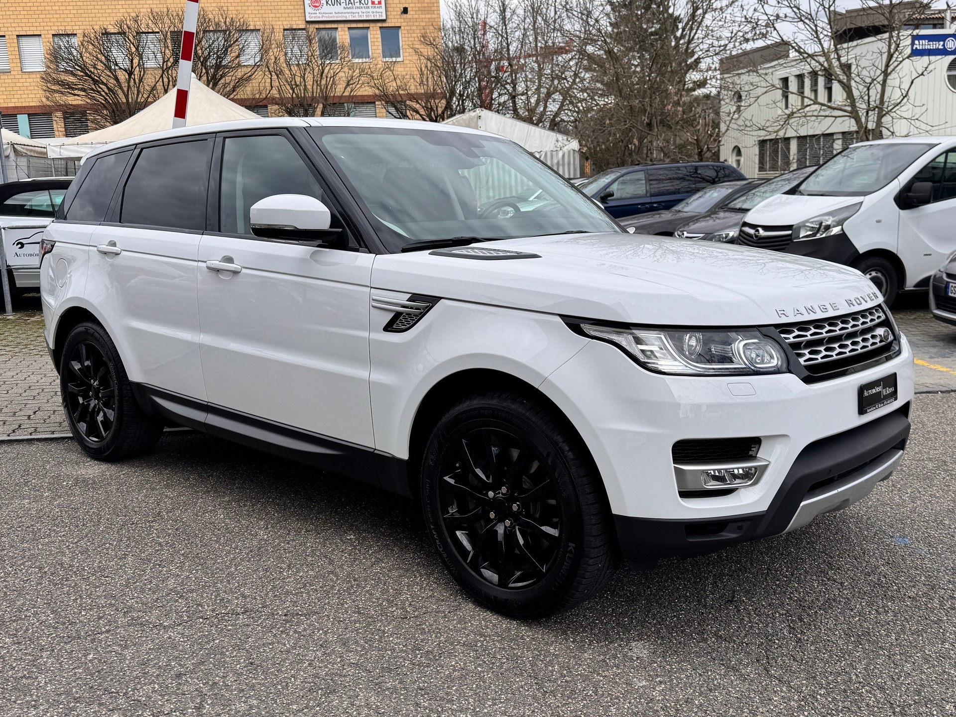 LAND ROVER Range Rover Sport 3.0 SDV6 HSE Dynamic Automatic