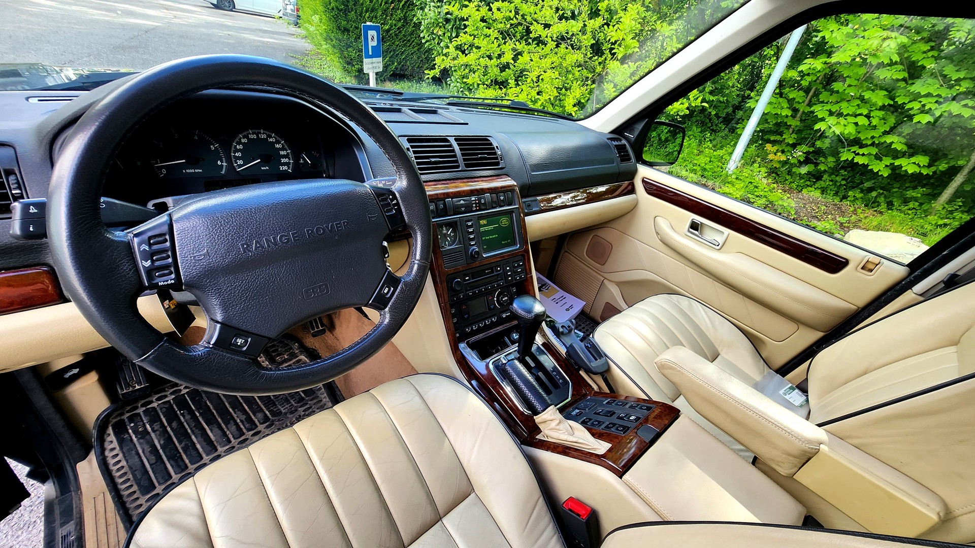 LAND ROVER Range Rover 4.6 HSE-image-7