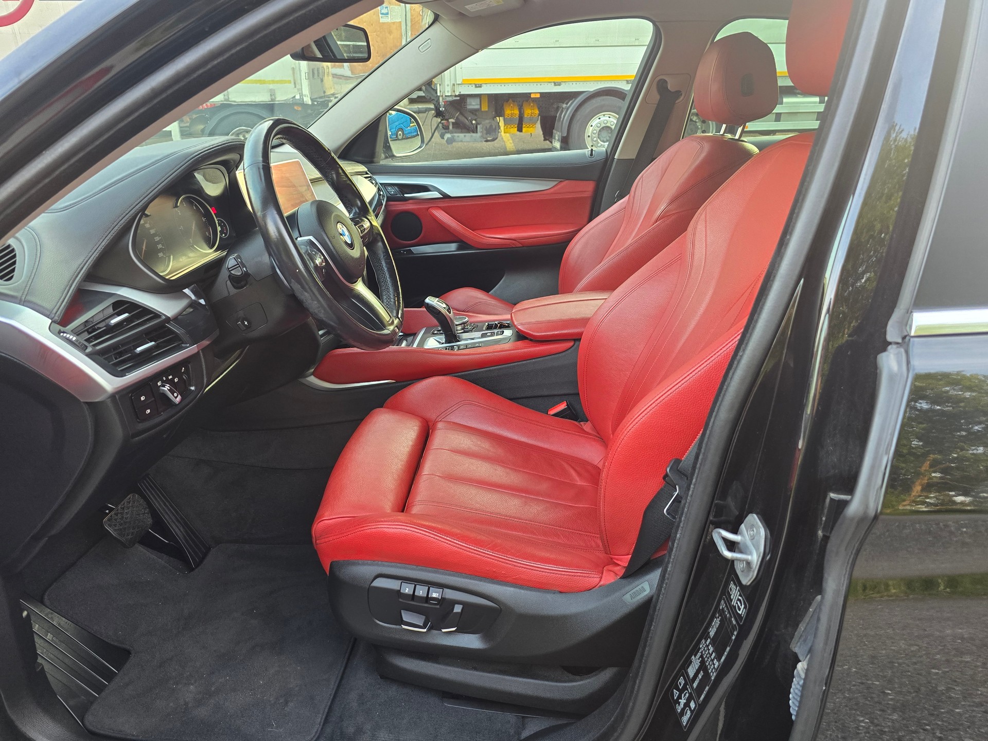 BMW X6 xDrive 40d Steptronic-image-9