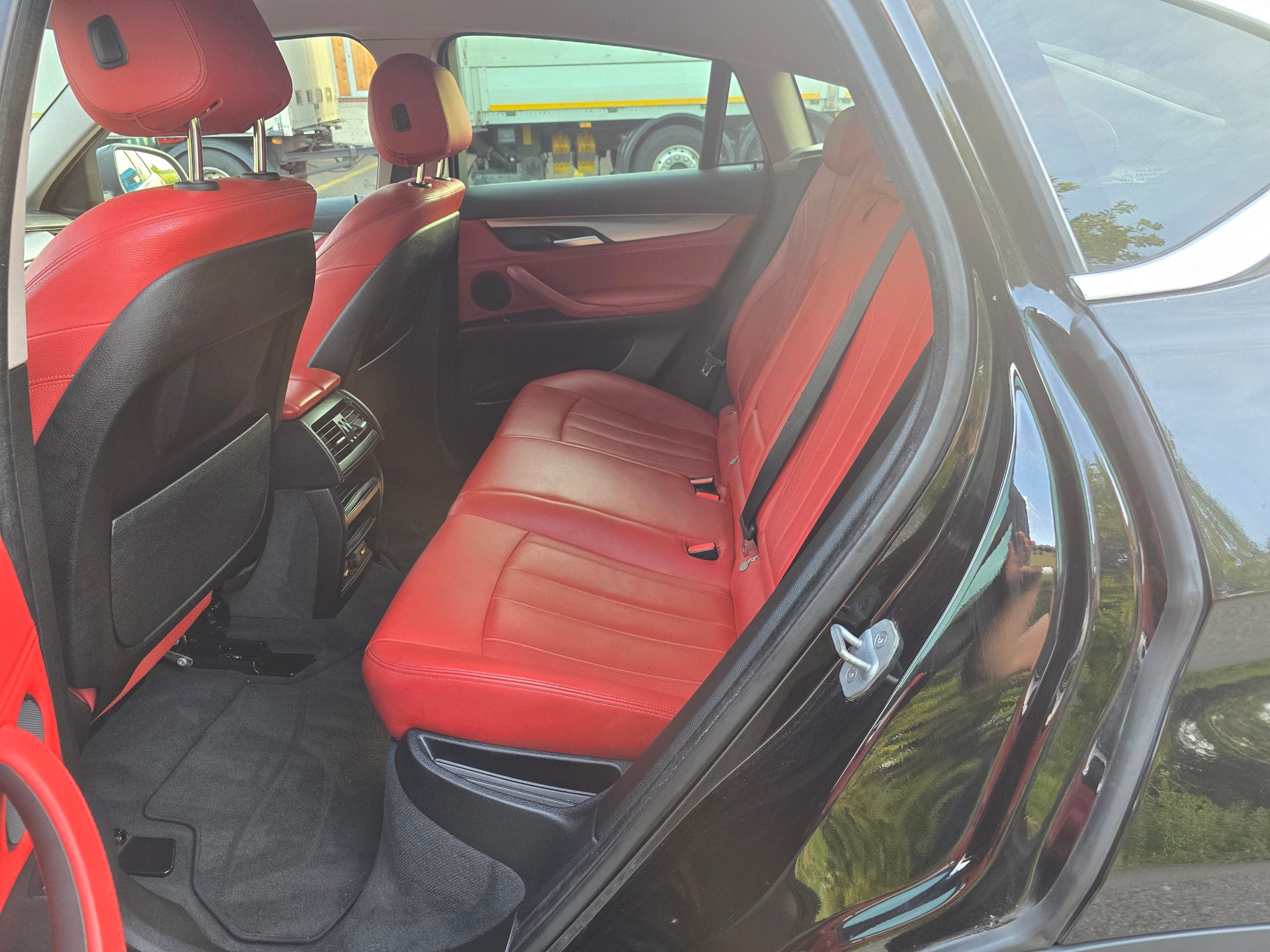 BMW X6 xDrive 40d Steptronic-image-11