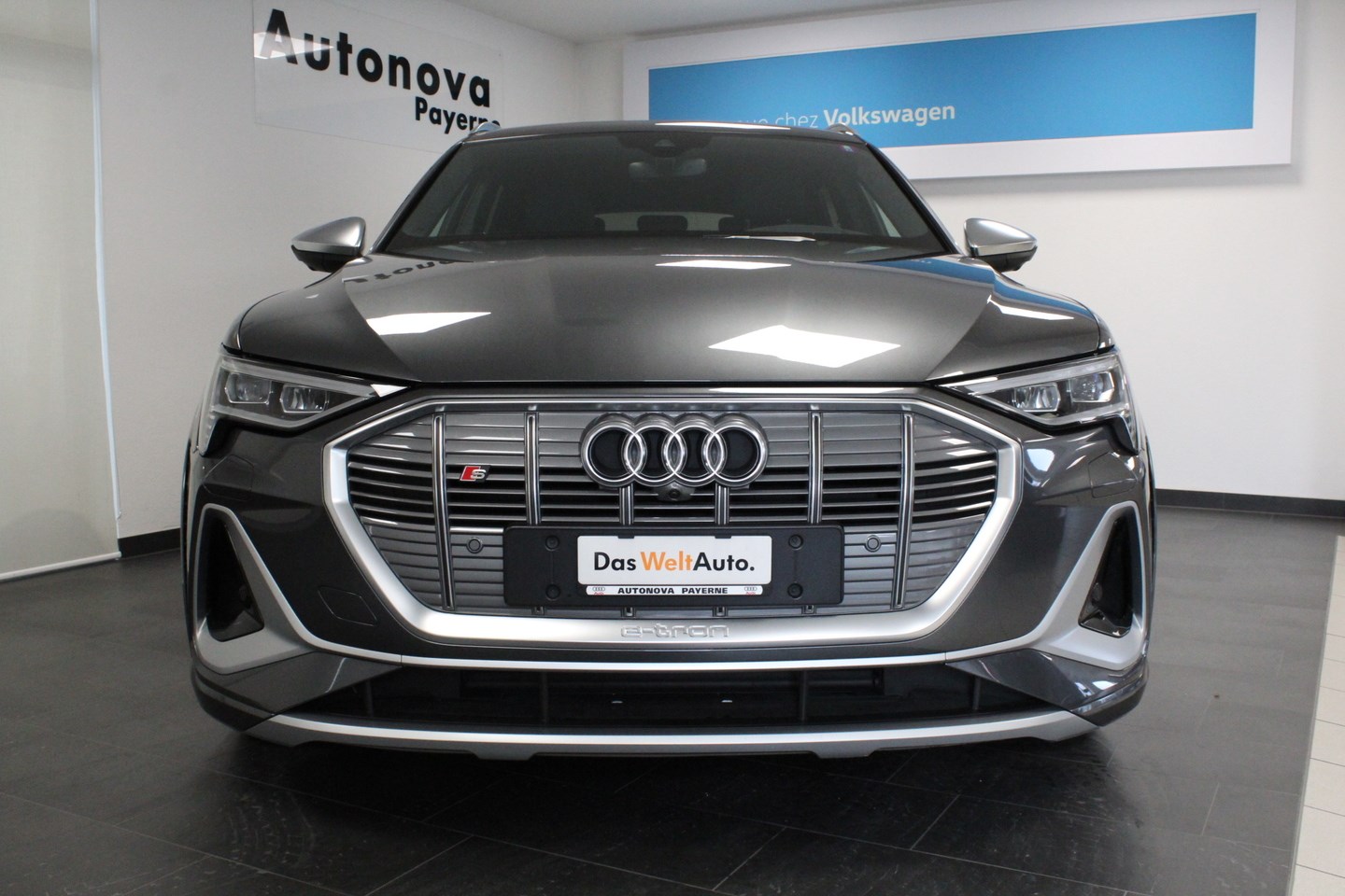 AUDI e-tron S quattro-image-1