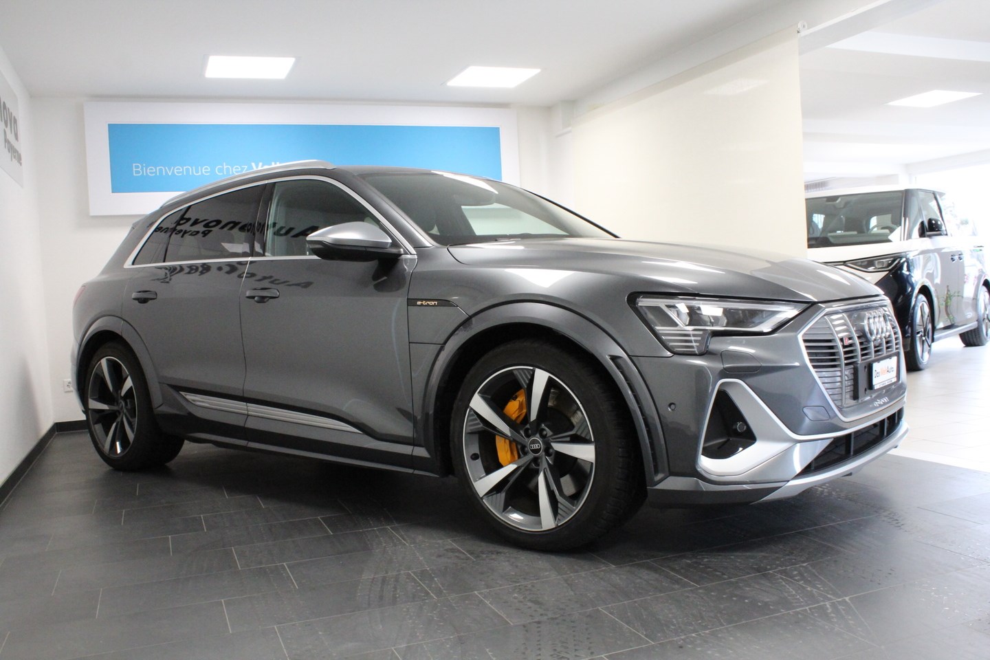 AUDI e-tron S quattro-image-2