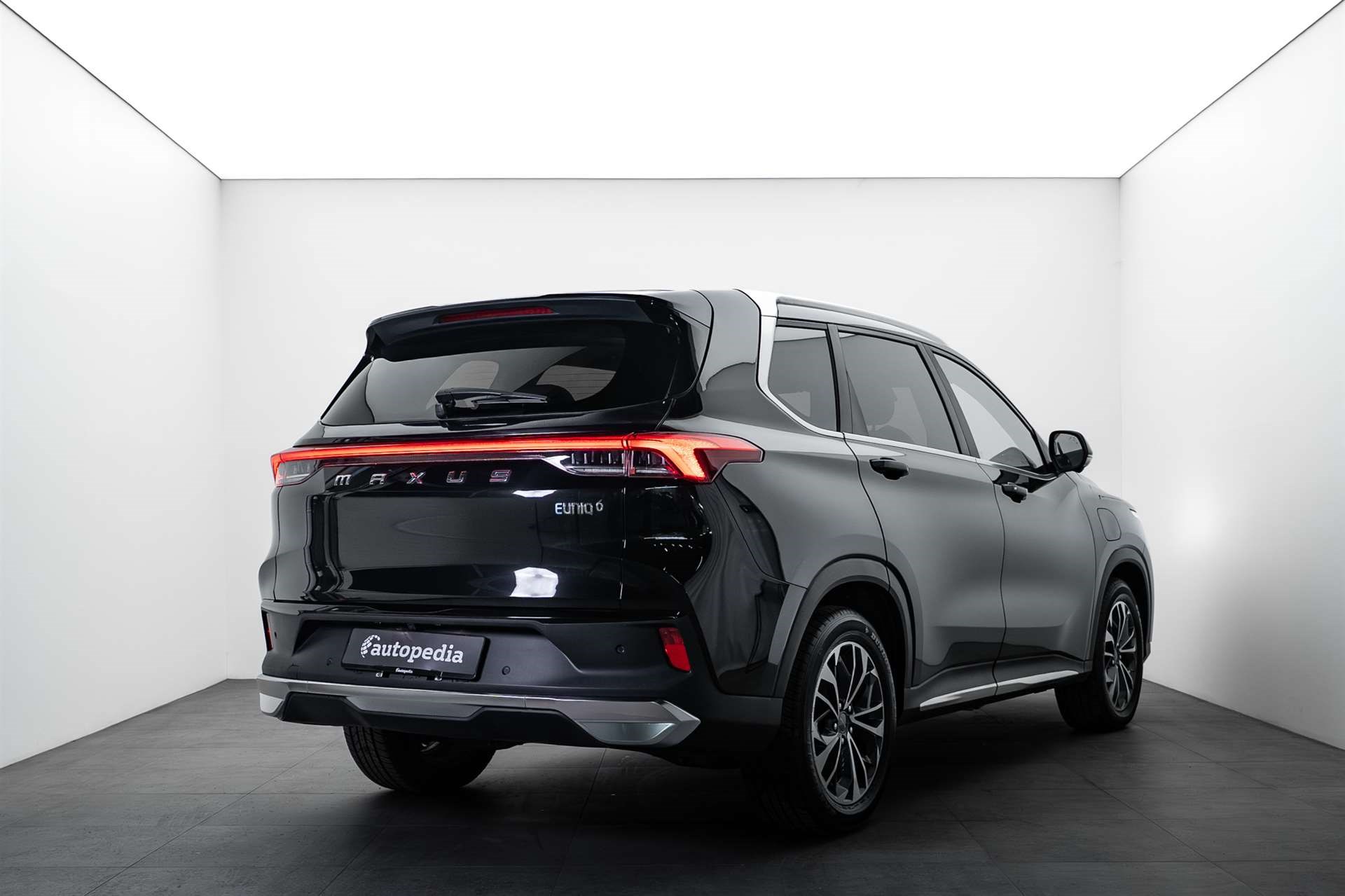MAXUS EUniq6 70kWh E-Comfort NEUWAGEN-showroom-element-2