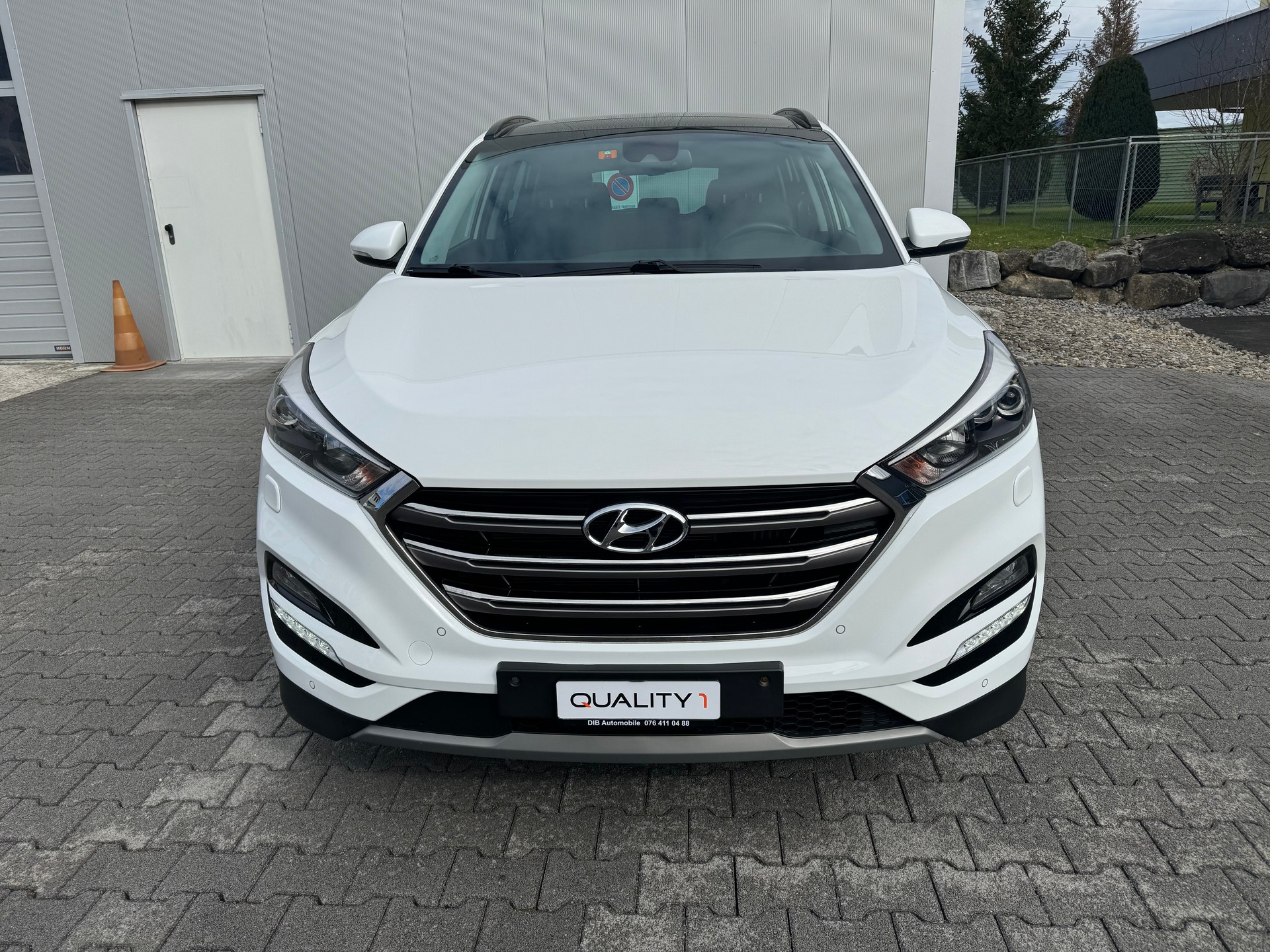 HYUNDAI Tucson 1.6 TGDI Vertex 4WD Automatic*NEUWERTIG*TOP AUSSTATTUNG*NUR 15000 KM*-showroom-element-2
