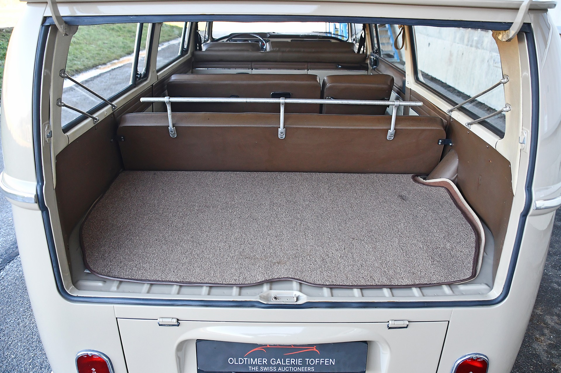 VW T2a Clipper-image-11
