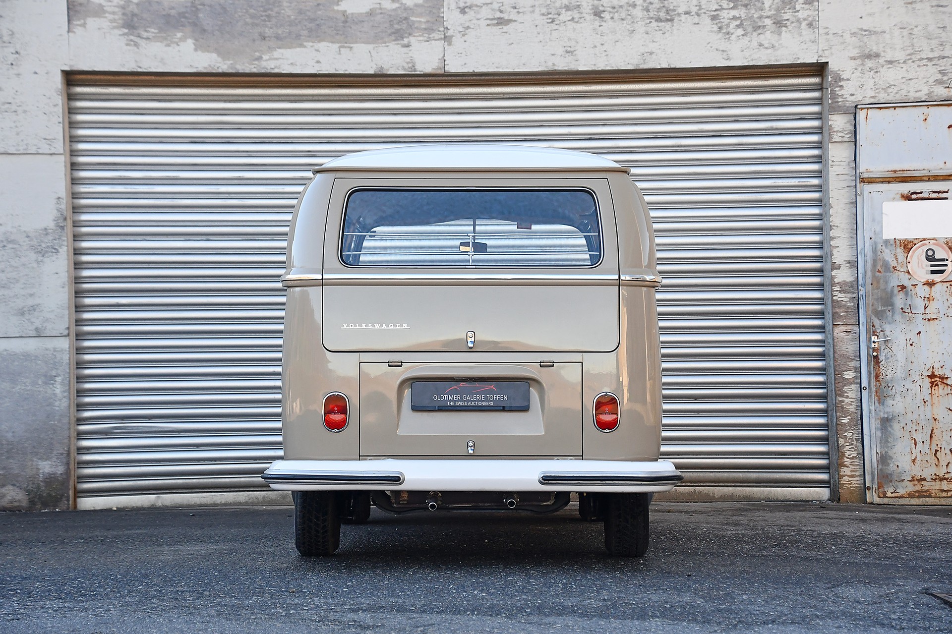 VW T2a Clipper-image-12