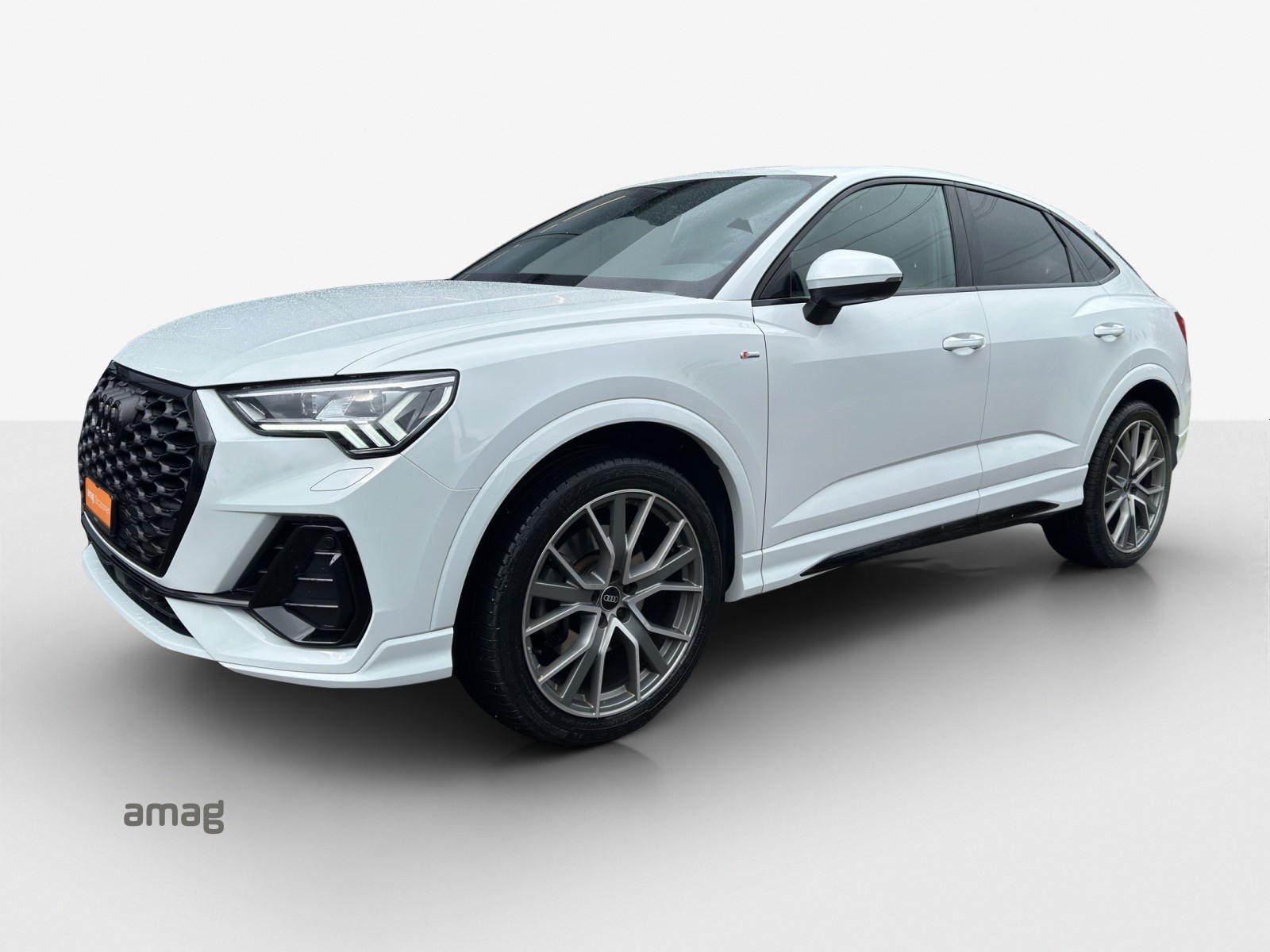 AUDI Q3 Sportback 40 TFSI S line quattro