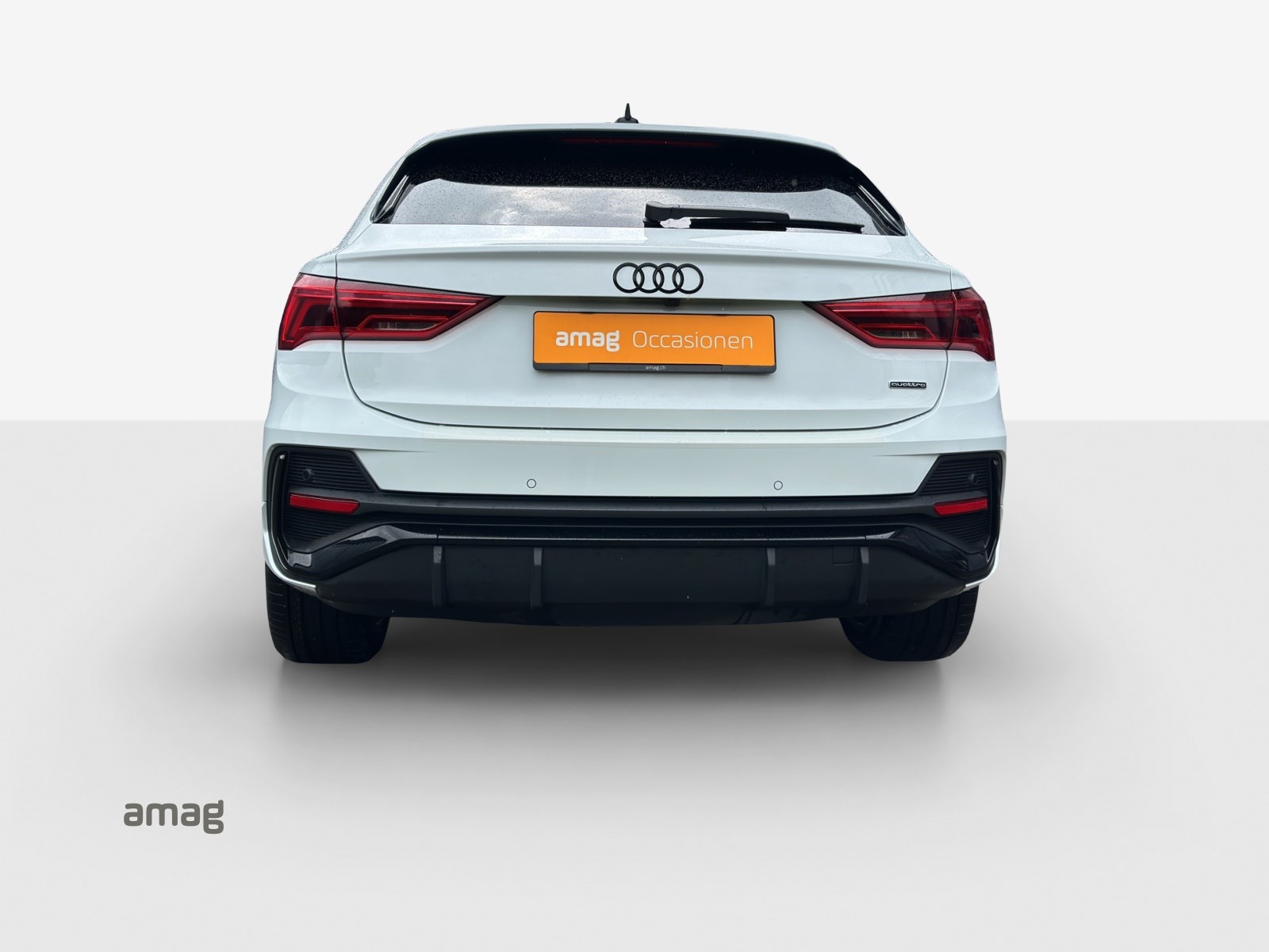 AUDI Q3 Sportback 40 TFSI S line quattro-showroom-element-3