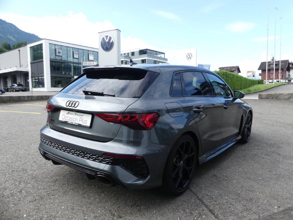 AUDI RS3 Sportback 2.5 TSI quattro-showroom-element-3