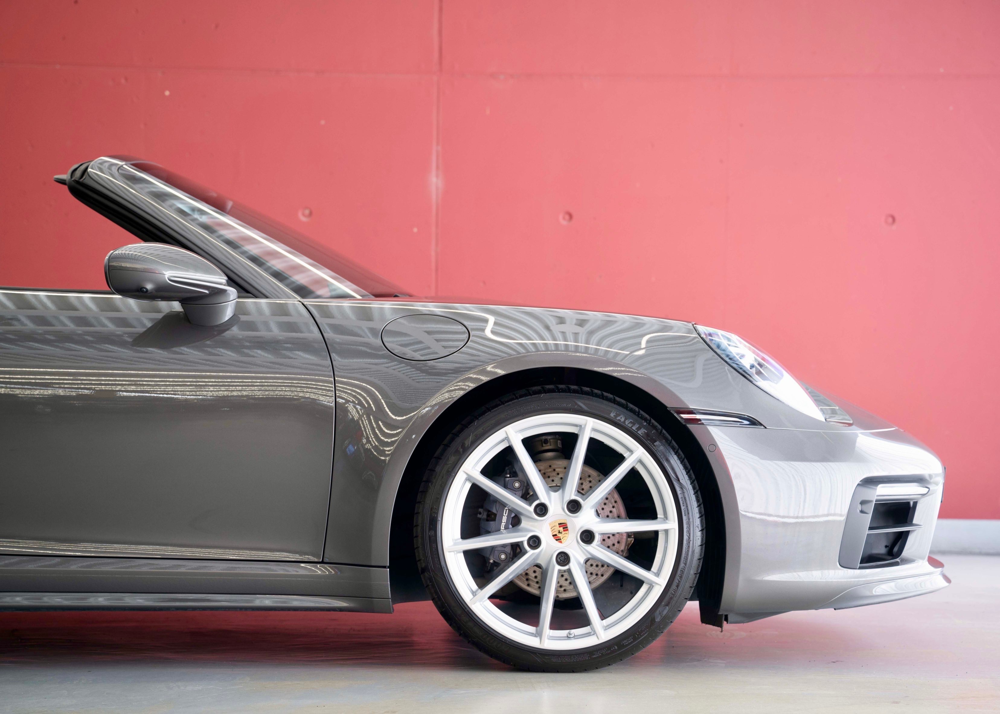 Image PORSCHE 911 911 Carrera 4 Cabriolet PDK Exclusive Manufaktur (1 owner, like new)