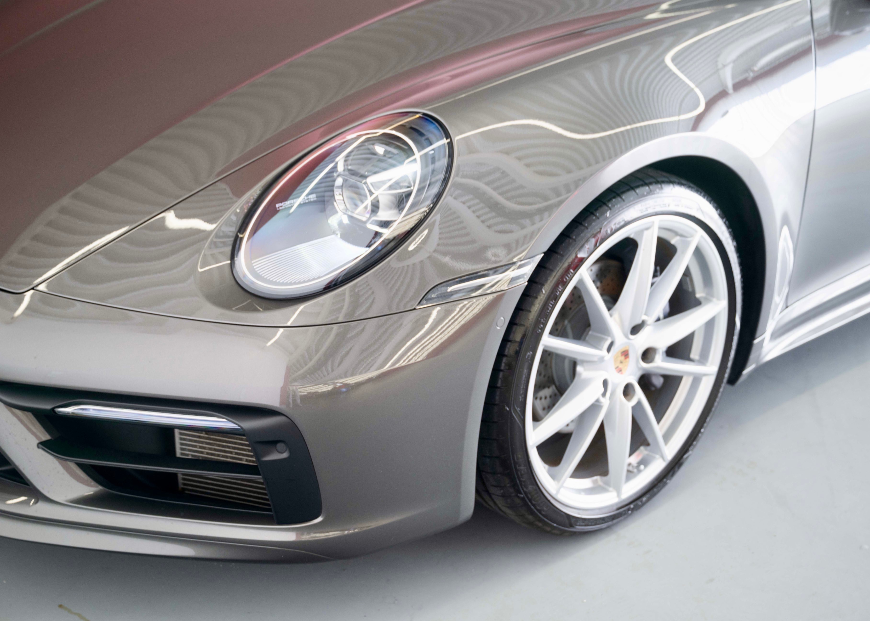 Image PORSCHE 911 911 Carrera 4 Cabriolet PDK Exclusive Manufaktur (1 owner, like new)