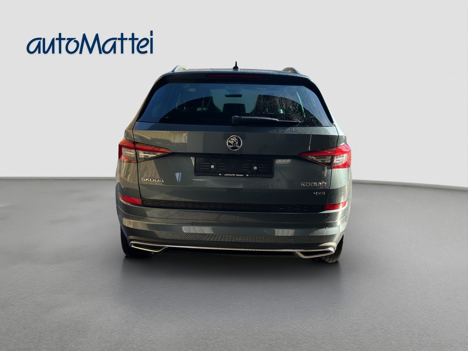 SKODA Kodiaq 2.0 TSI 4x4 Sport Line-showroom-element-3