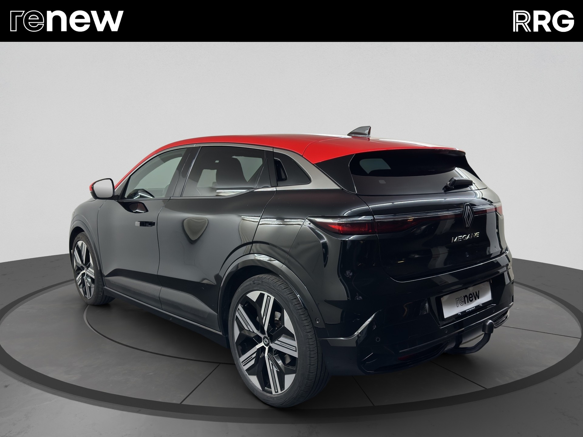 RENAULT Mégane E-TECH EV60 Iconic-showroom-element-3