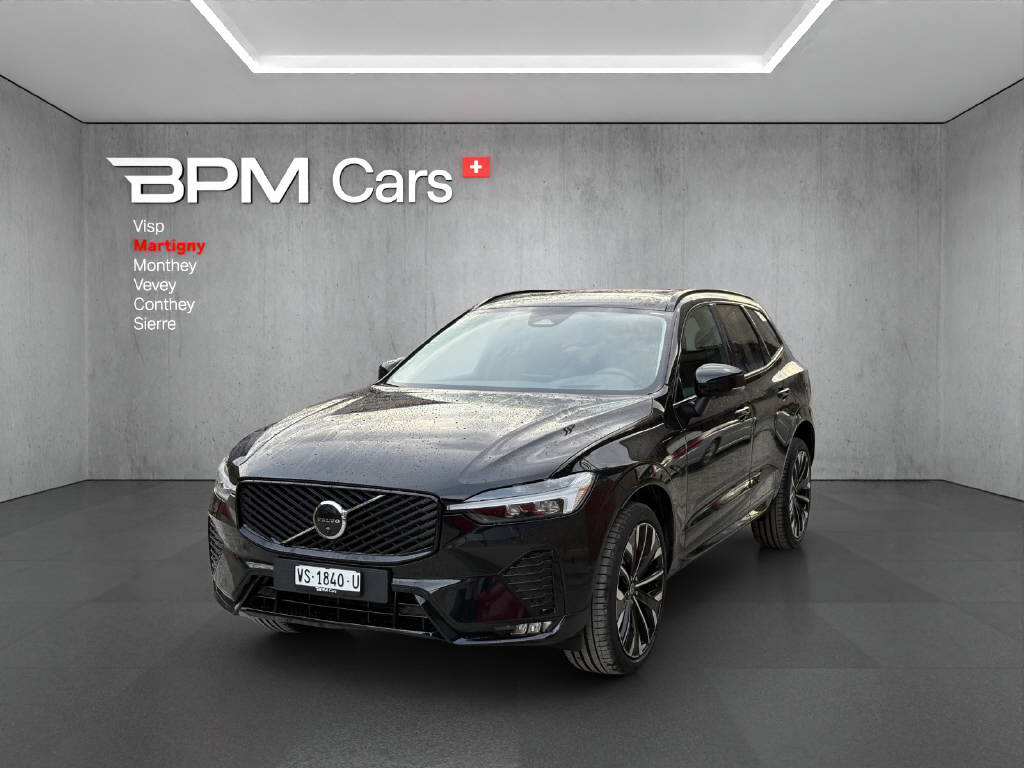 Photo VOLVO XC60 XC60 2.0 B5 MH Ultra Dark AWD