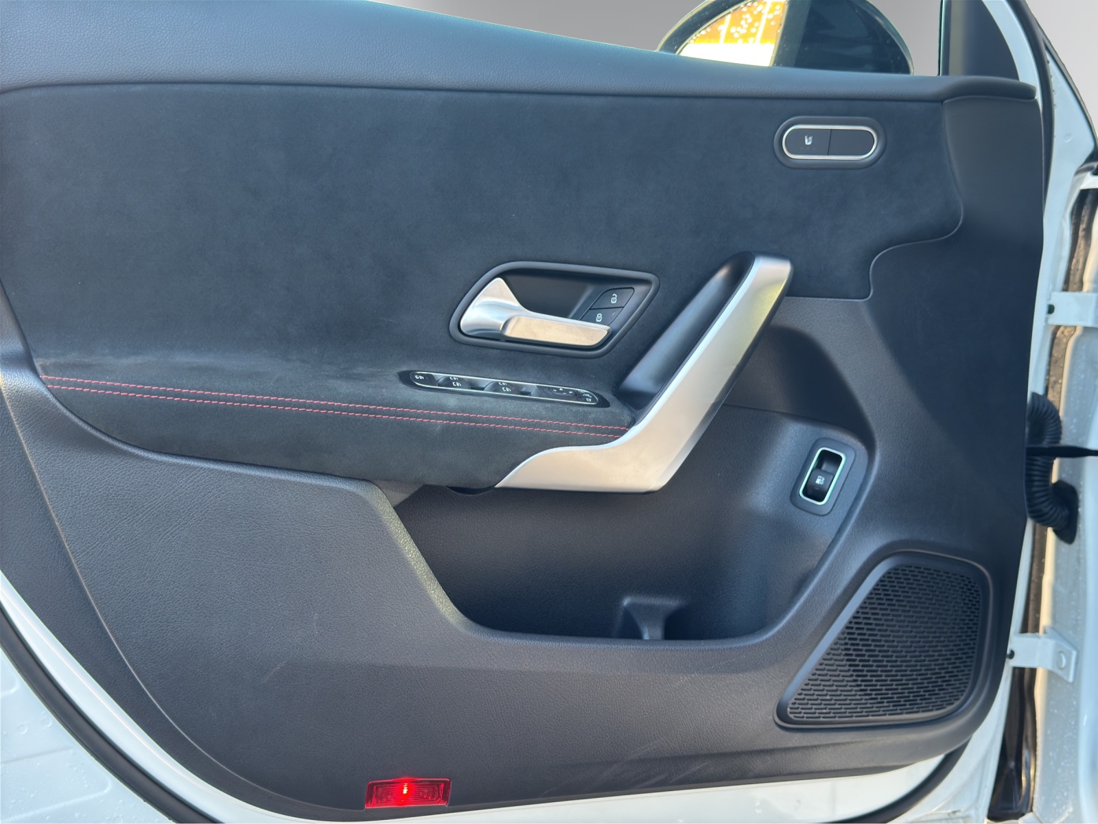 Image MERCEDES-BENZ A-250 A 250e AMG Line