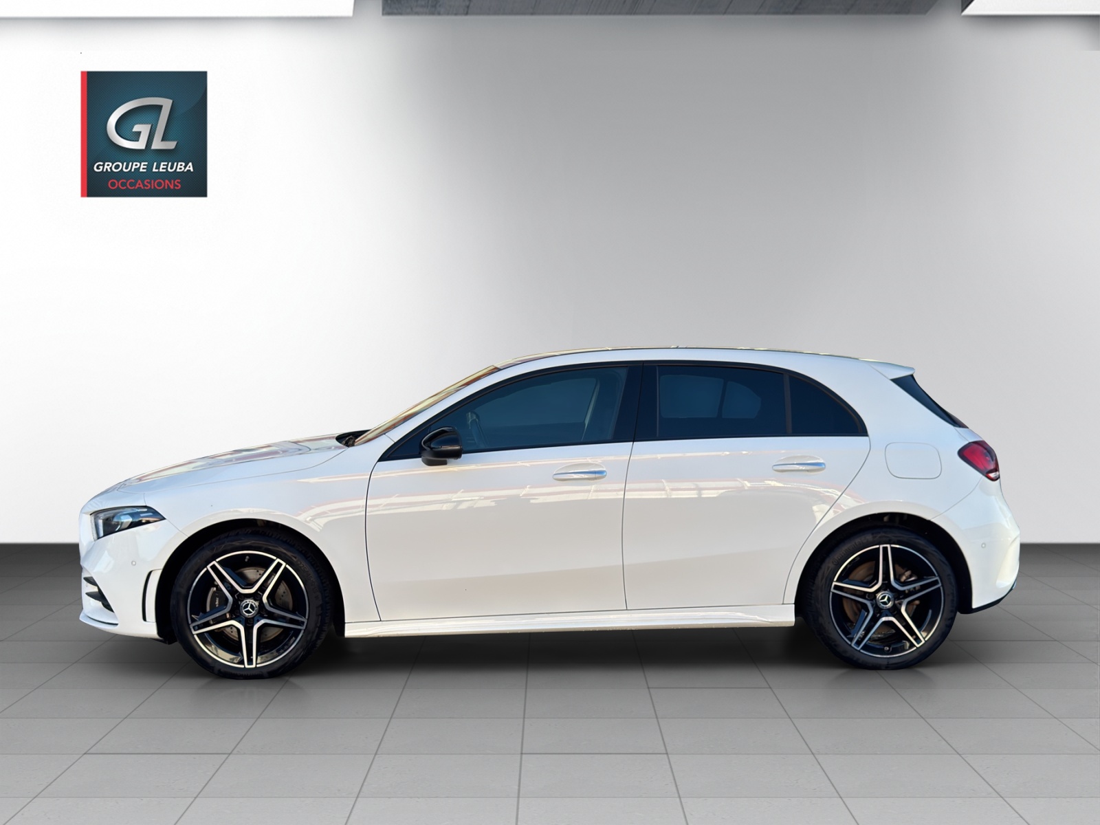 Image MERCEDES-BENZ A-250 A 250e AMG Line