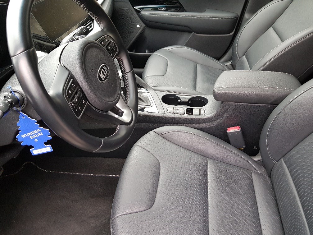 KIA Niro 1.6 GDi Plug-in Hybrid-image-2
