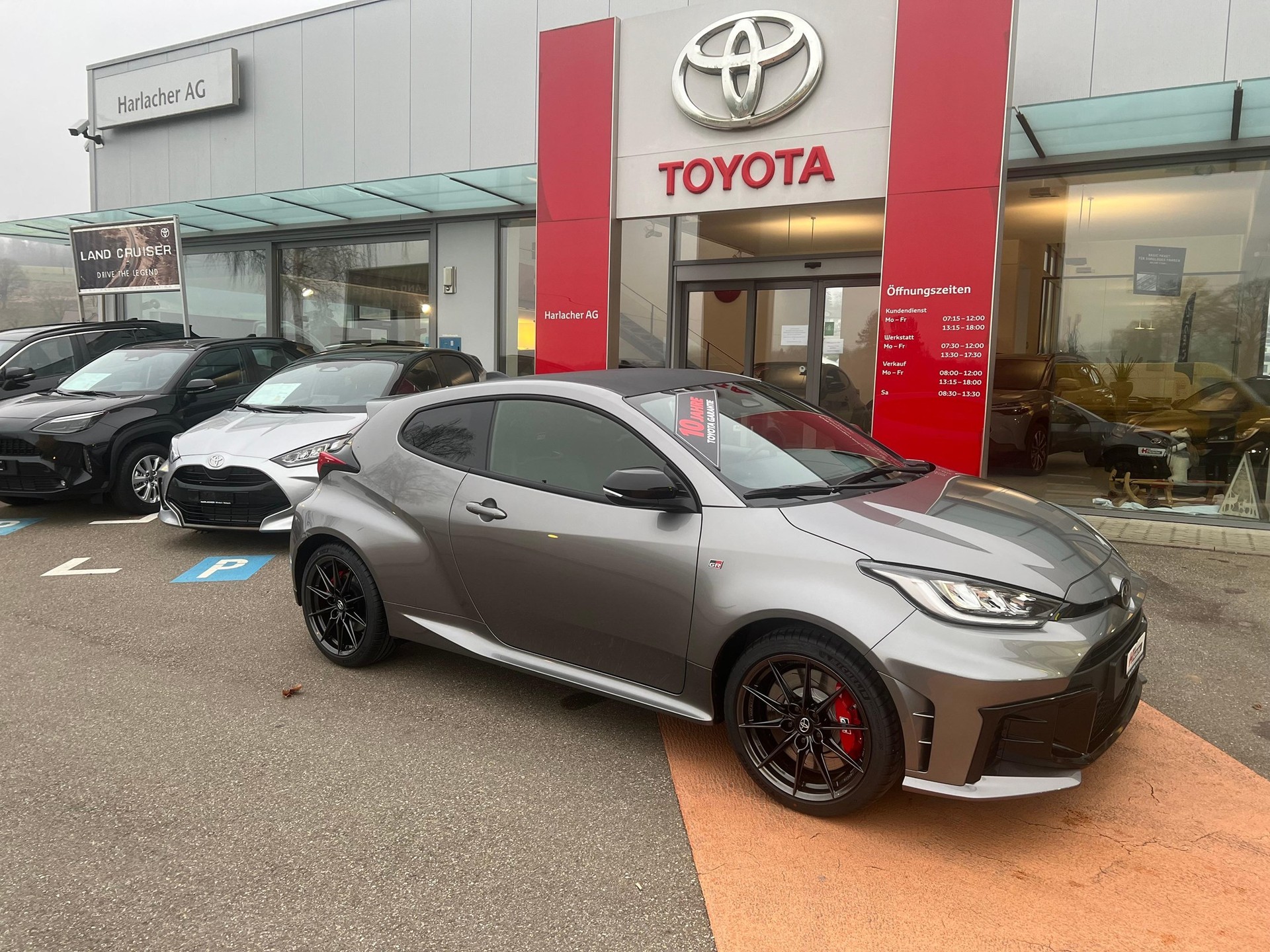 TOYOTA GR Yaris 1.6 Turbo Sport 4x4 mit Schmiederädern