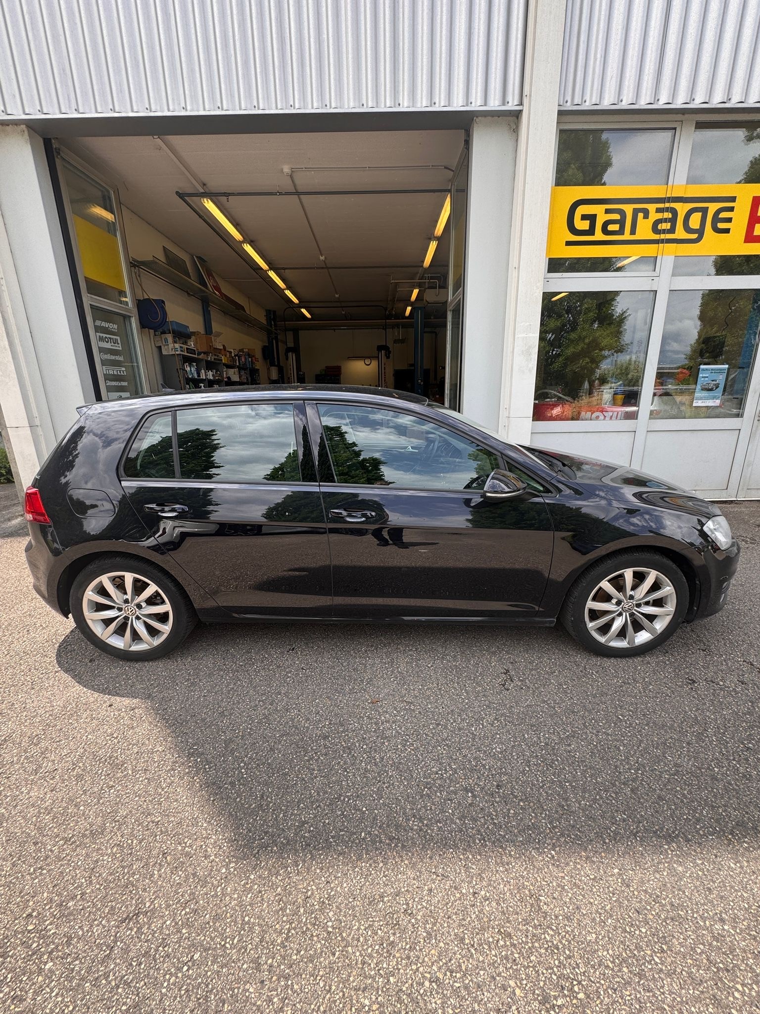 VW Golf 1.4 TSI Comfortline-image-1