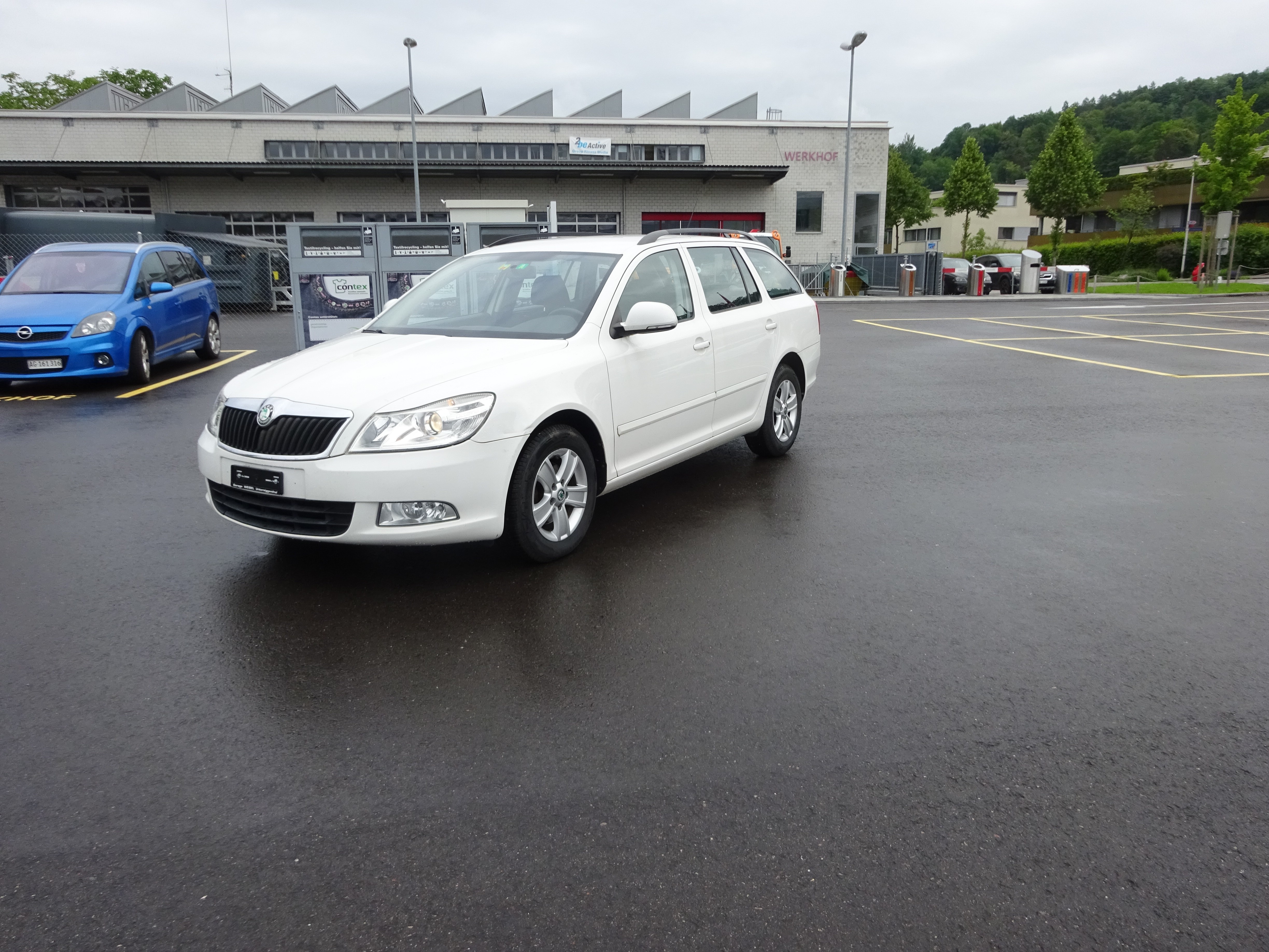 SKODA Octavia Combi 1.6 (Kombi)