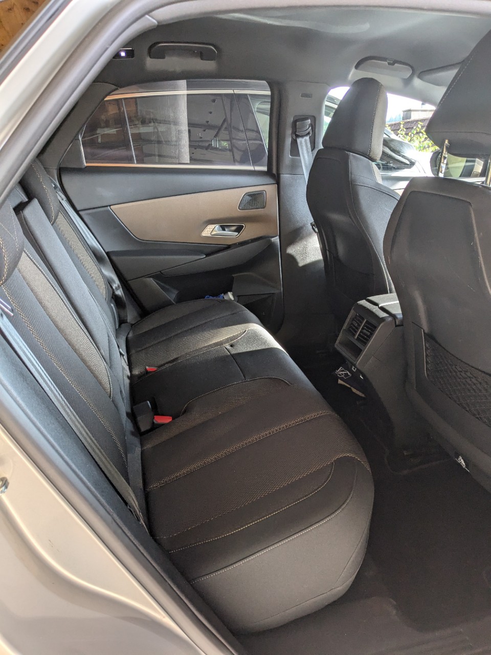 DS AUTOMOBILES DS 7 Crossback E-Tense 300 BE Chic-image-5
