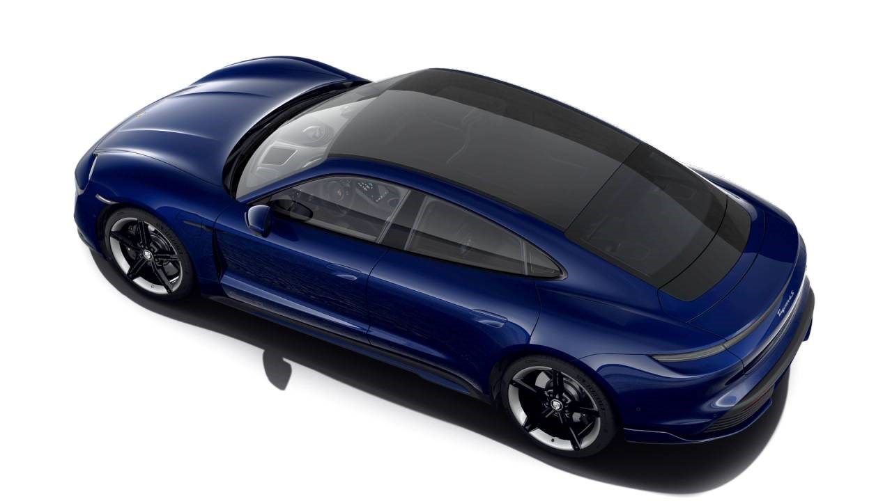 PORSCHE TAYCAN 4S-showroom-element-3