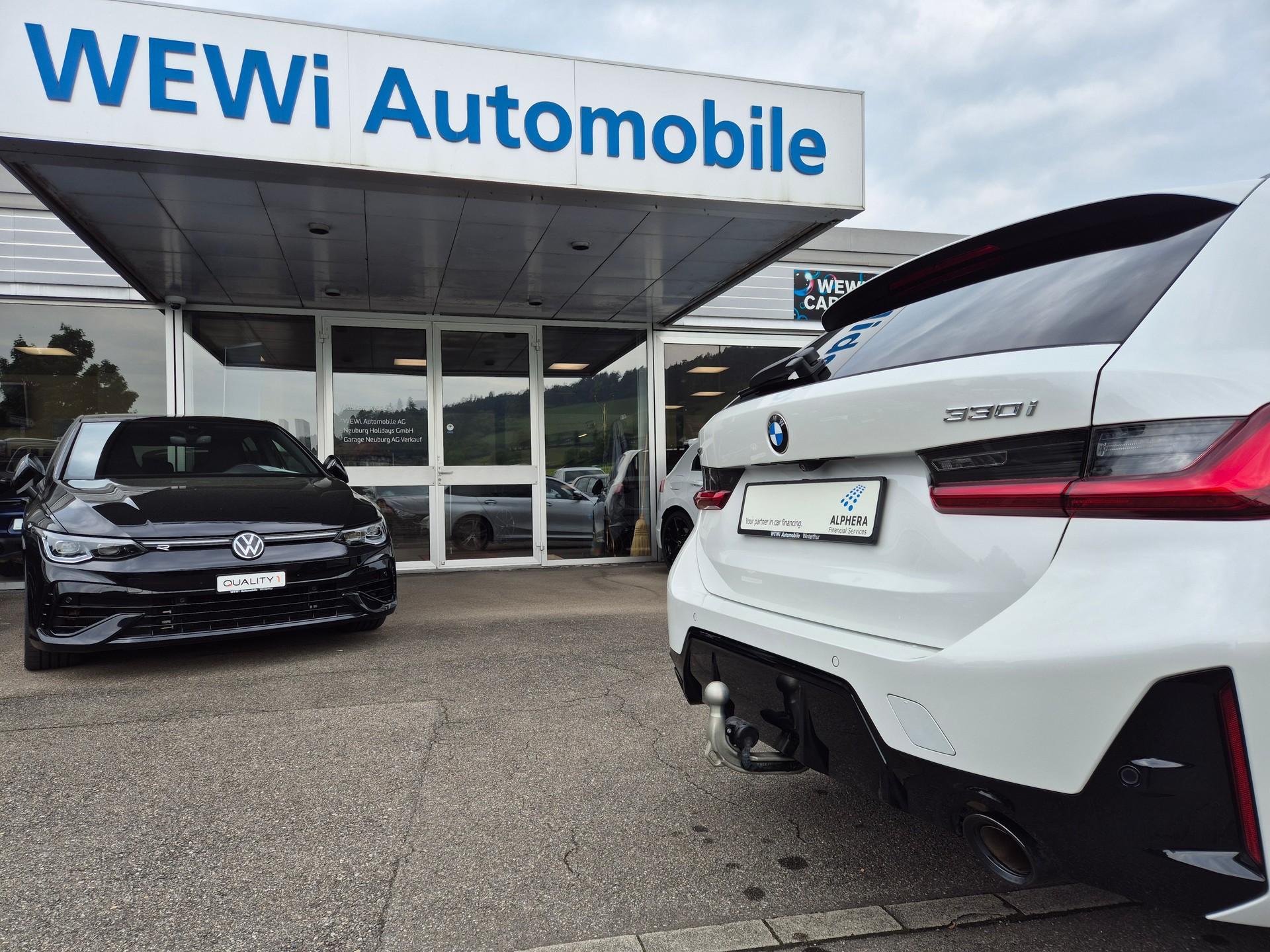 BMW 330i Touring xDrive Steptronic M Sport Pro-image-10